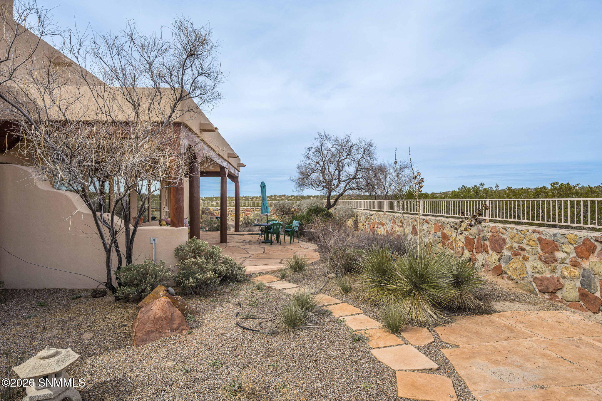 49-web-or-mls-Snappin Homes (Superstitio