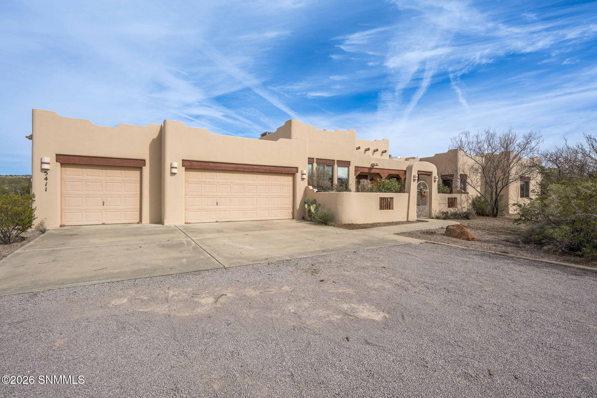 1-web-or-mls-Snappin Homes (Superstition