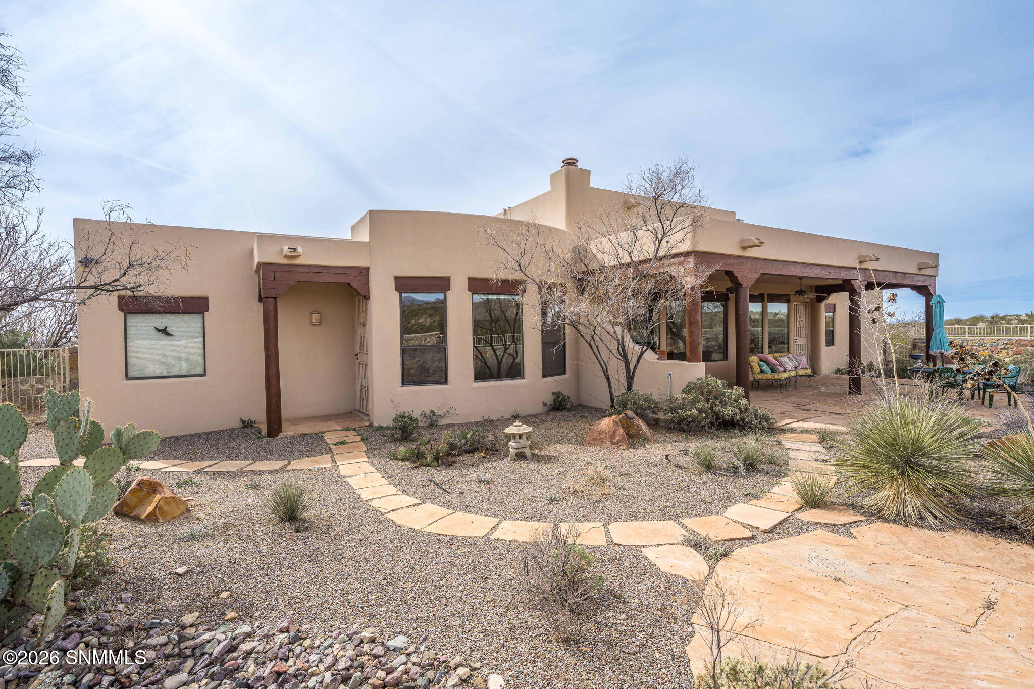51-web-or-mls-Snappin Homes (Superstitio