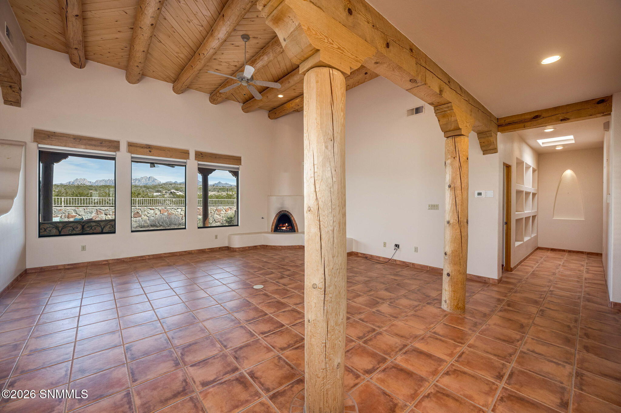 6-web-or-mls-Snappin Homes (Superstition