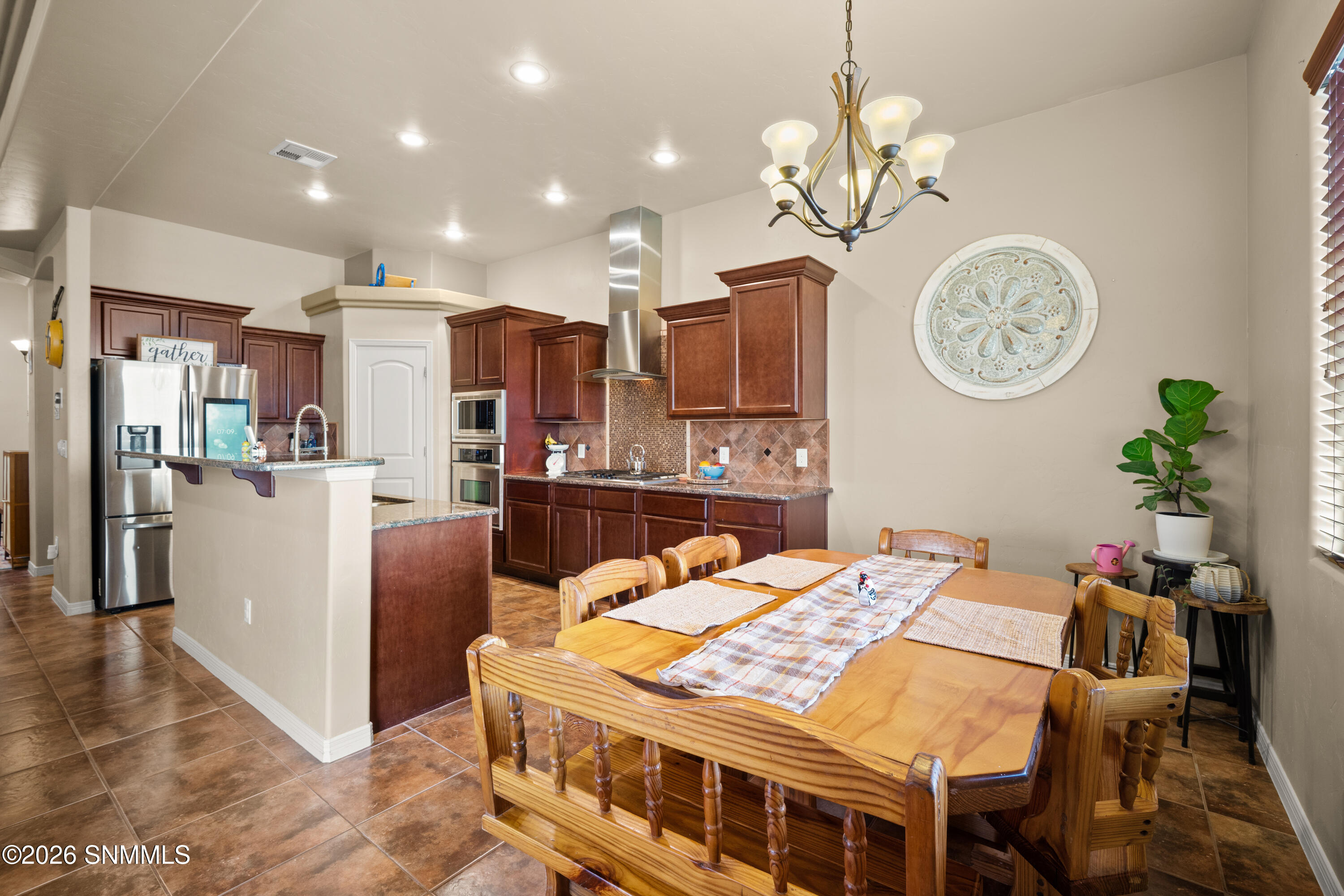 4211-Harp-MLS-Camera-Guy-15