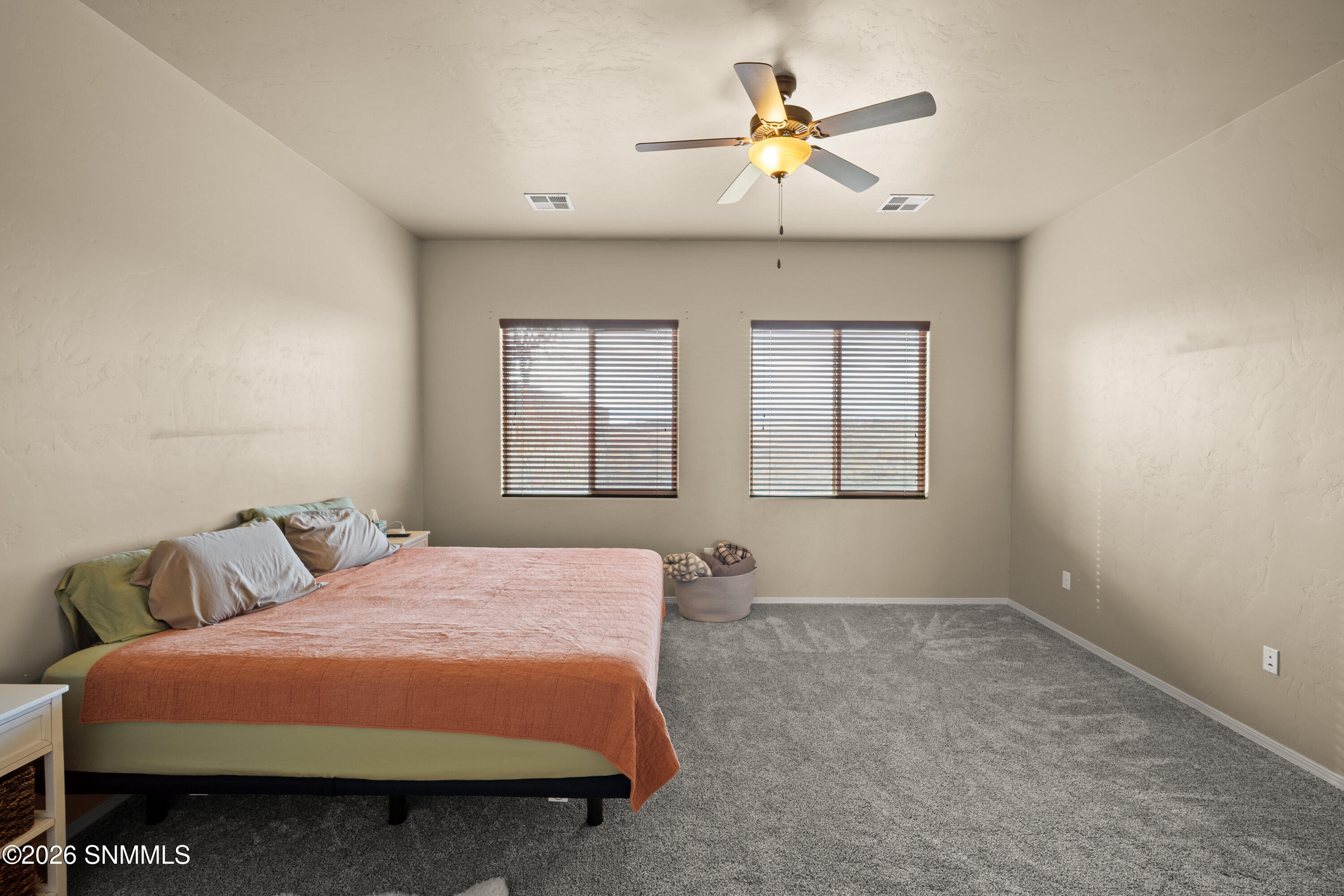 4211-Harp-MLS-Camera-Guy-45