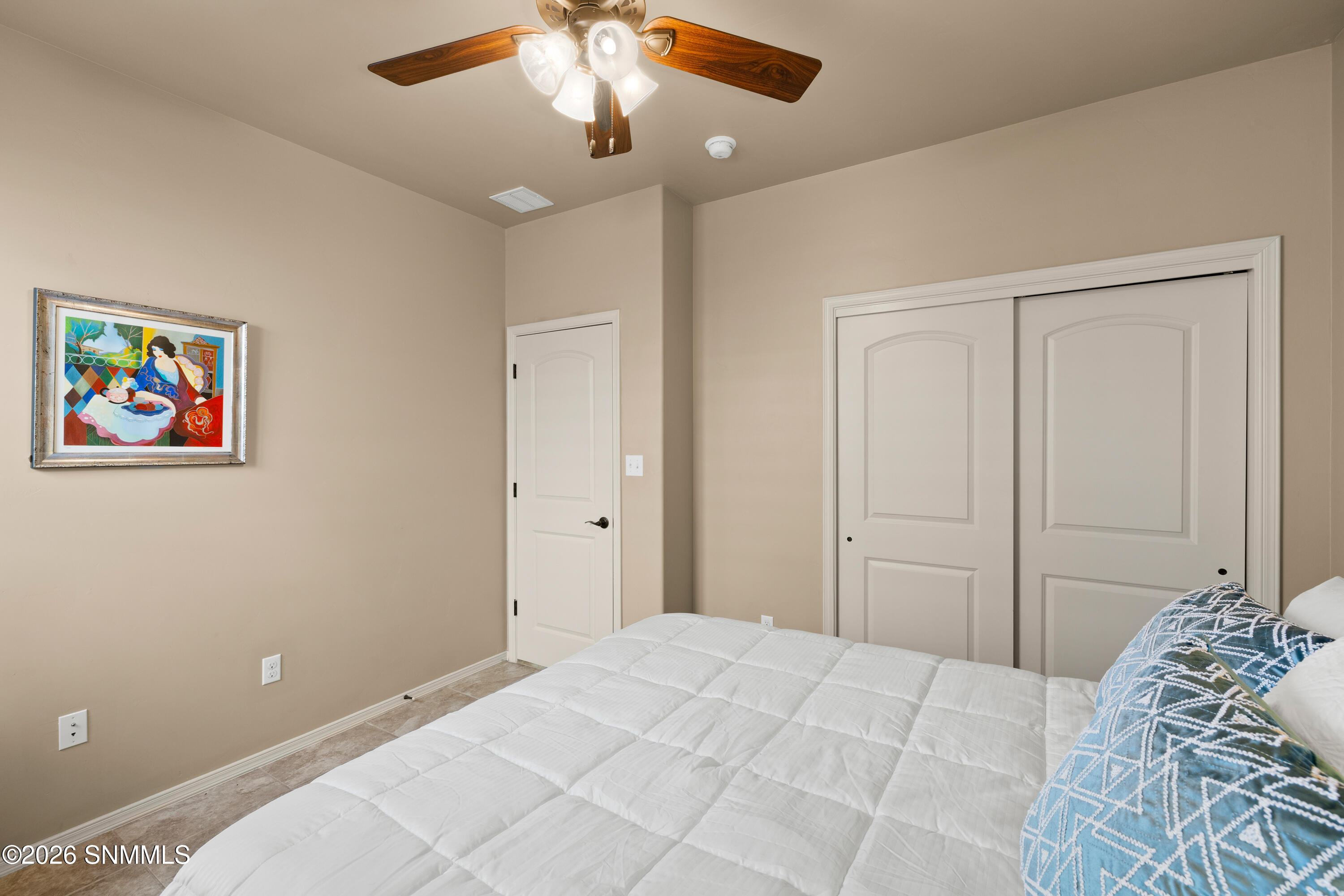 7589-Concho-Pl-MLS-Camera-Guy-19