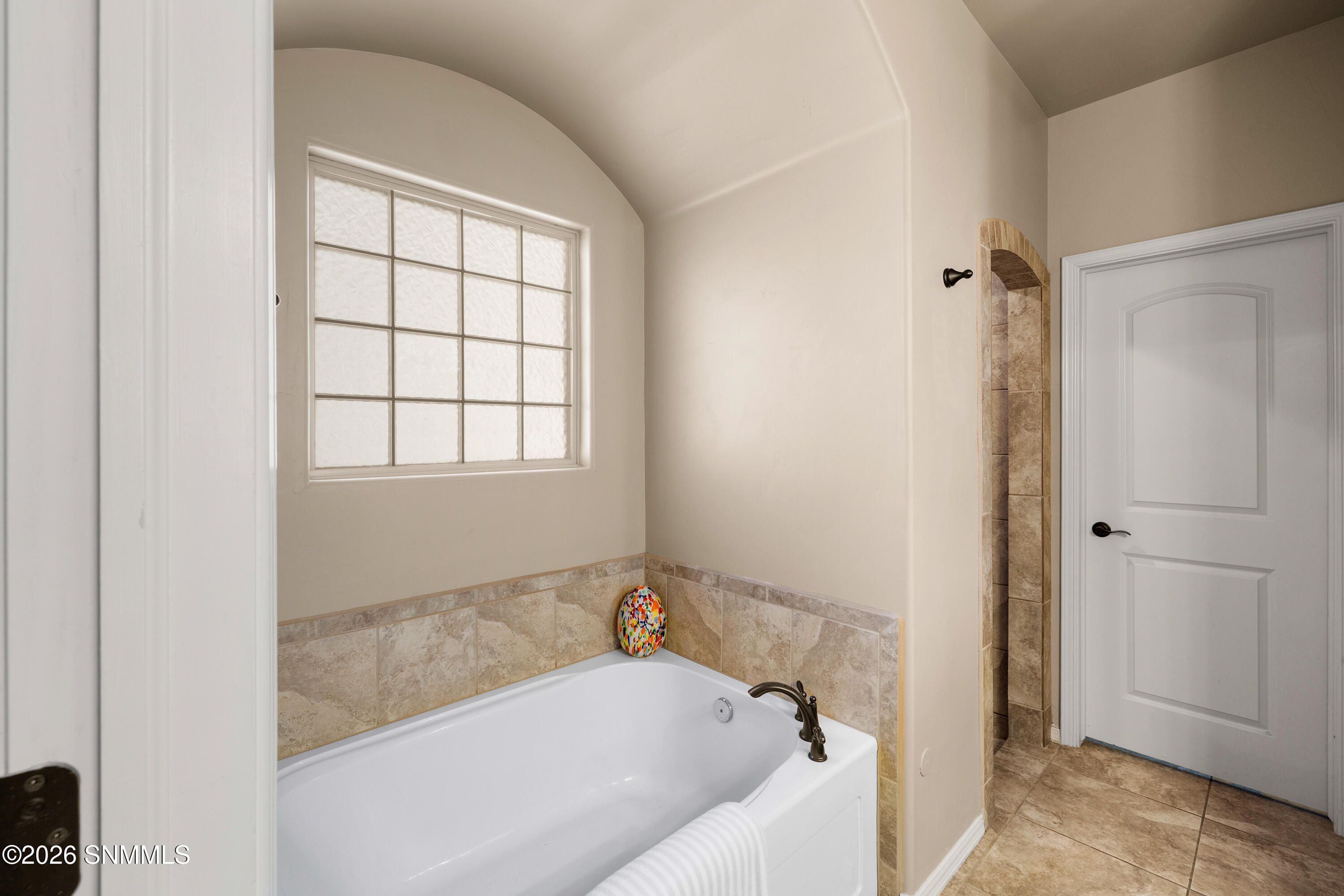 7589-Concho-Pl-MLS-Camera-Guy-28