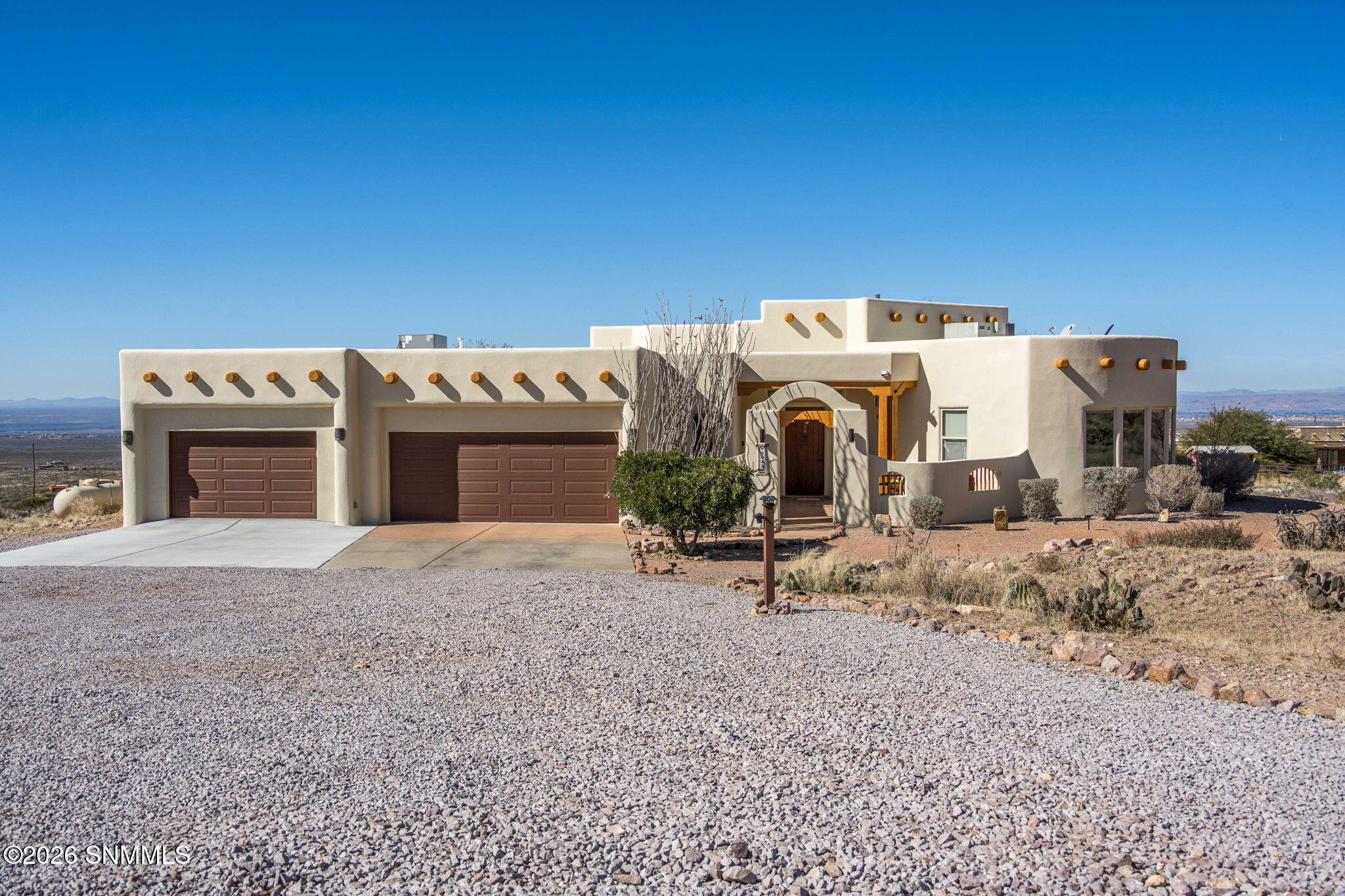 2-web-or-mls-Snappin Homes (VentanaView5