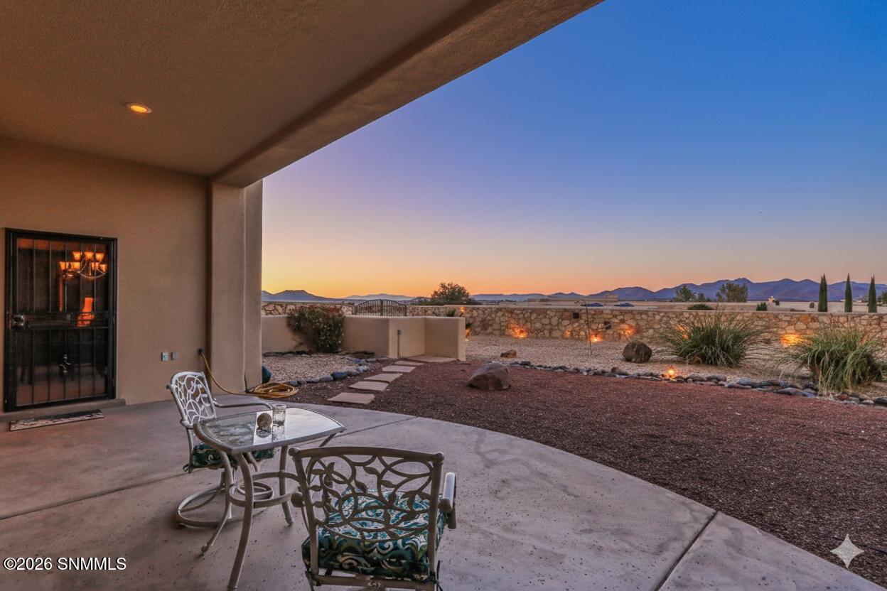 Gemini_Generated_Image_2w763f2w763f2w76