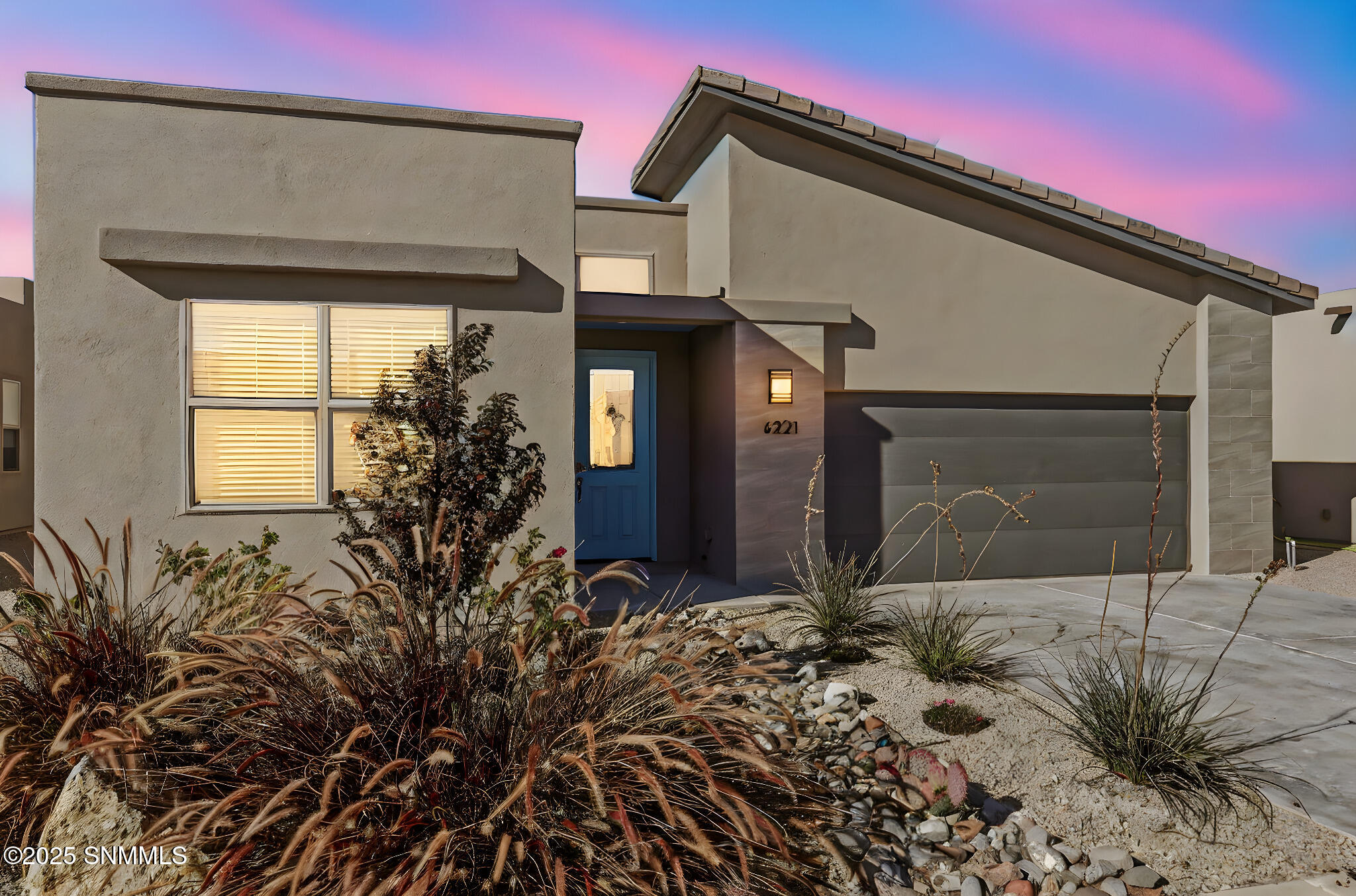 12-web-or-mls-IMG_2791 day to dusk