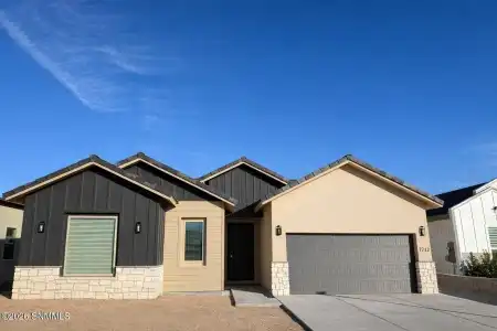 7712 Celestial Street, Las Cruces, New Mexico 88012, 4 Bedrooms Bedrooms, ,2.5 BathroomsBathrooms,Residential,For Sale,Celestial,2600554