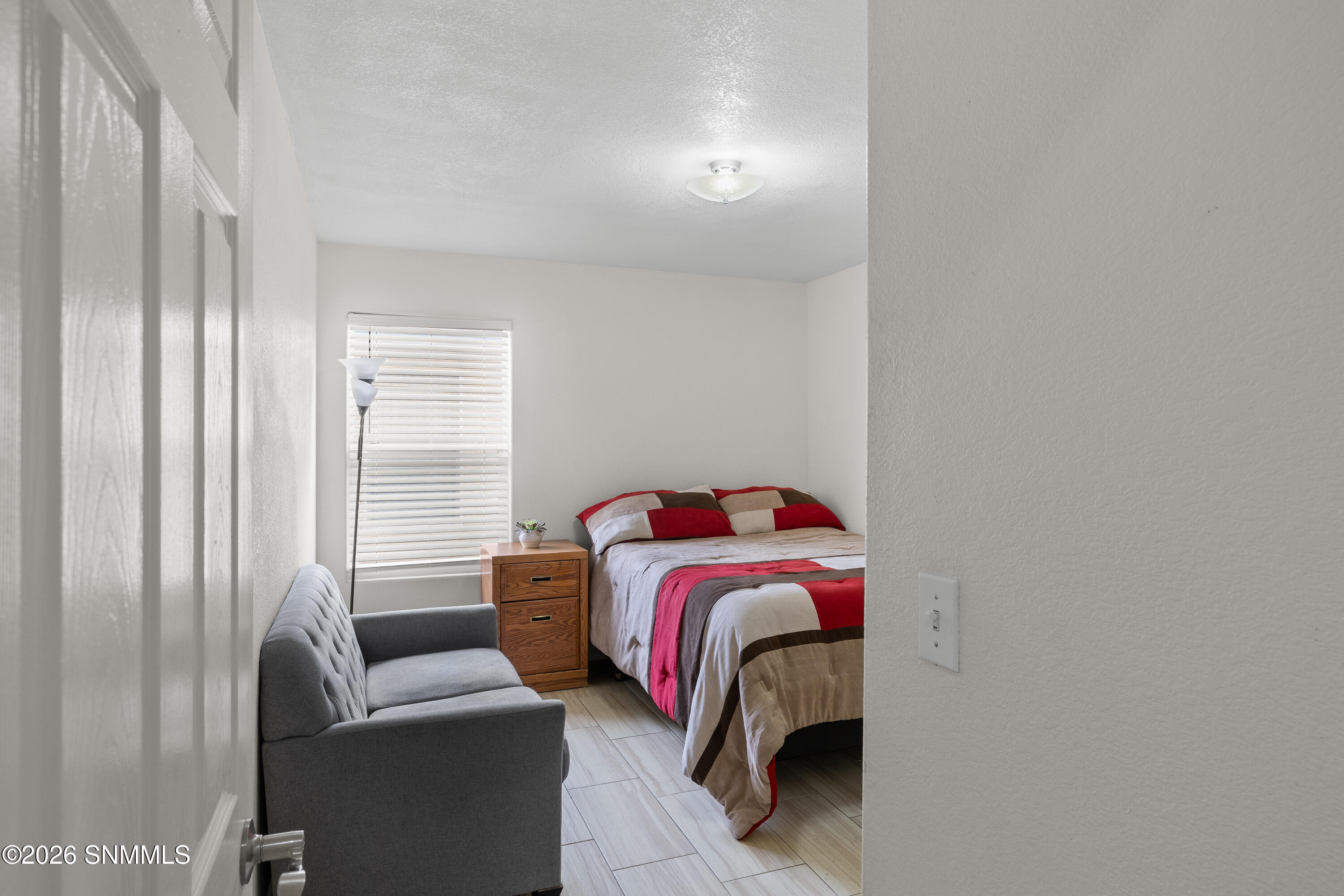 4992-Bosworth-MLS-Camera-Guy-11