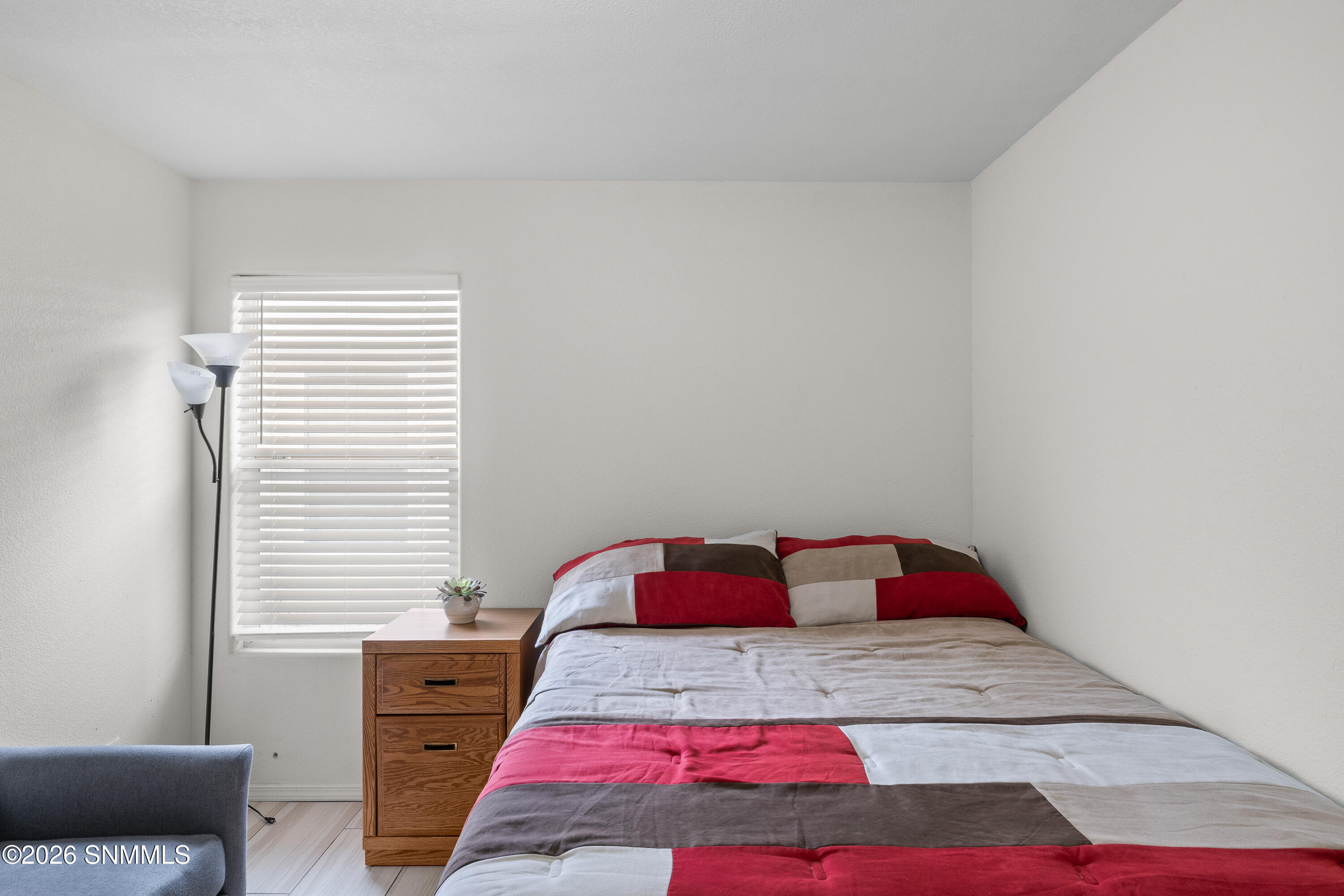 4992-Bosworth-MLS-Camera-Guy-13