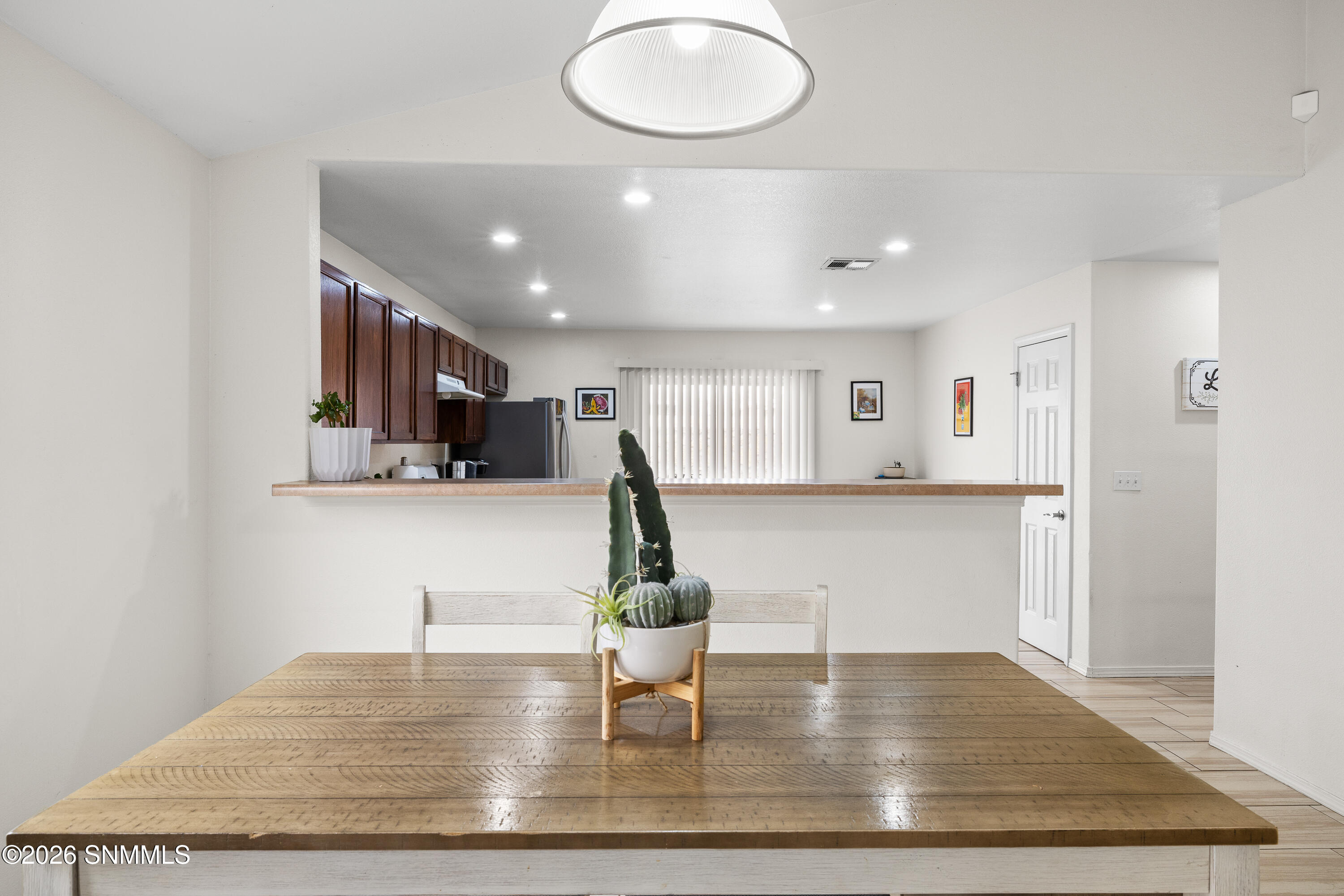 4992-Bosworth-MLS-Camera-Guy-6