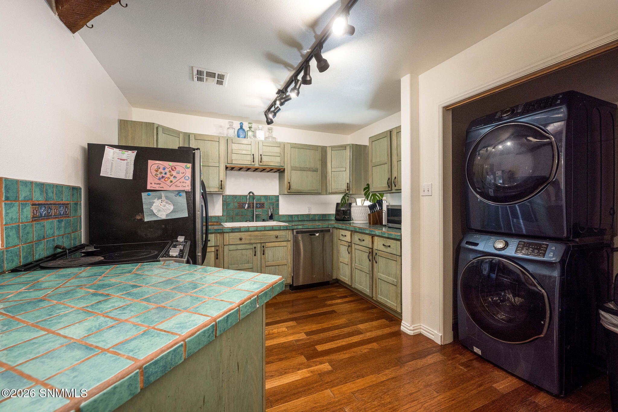 11-web-or-mls-Snappin Homes (IndianHollo