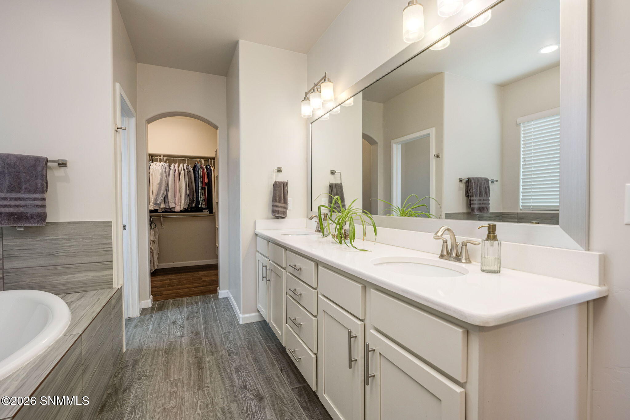 23-web-or-mls-Snappin Homes (SantaRosa37