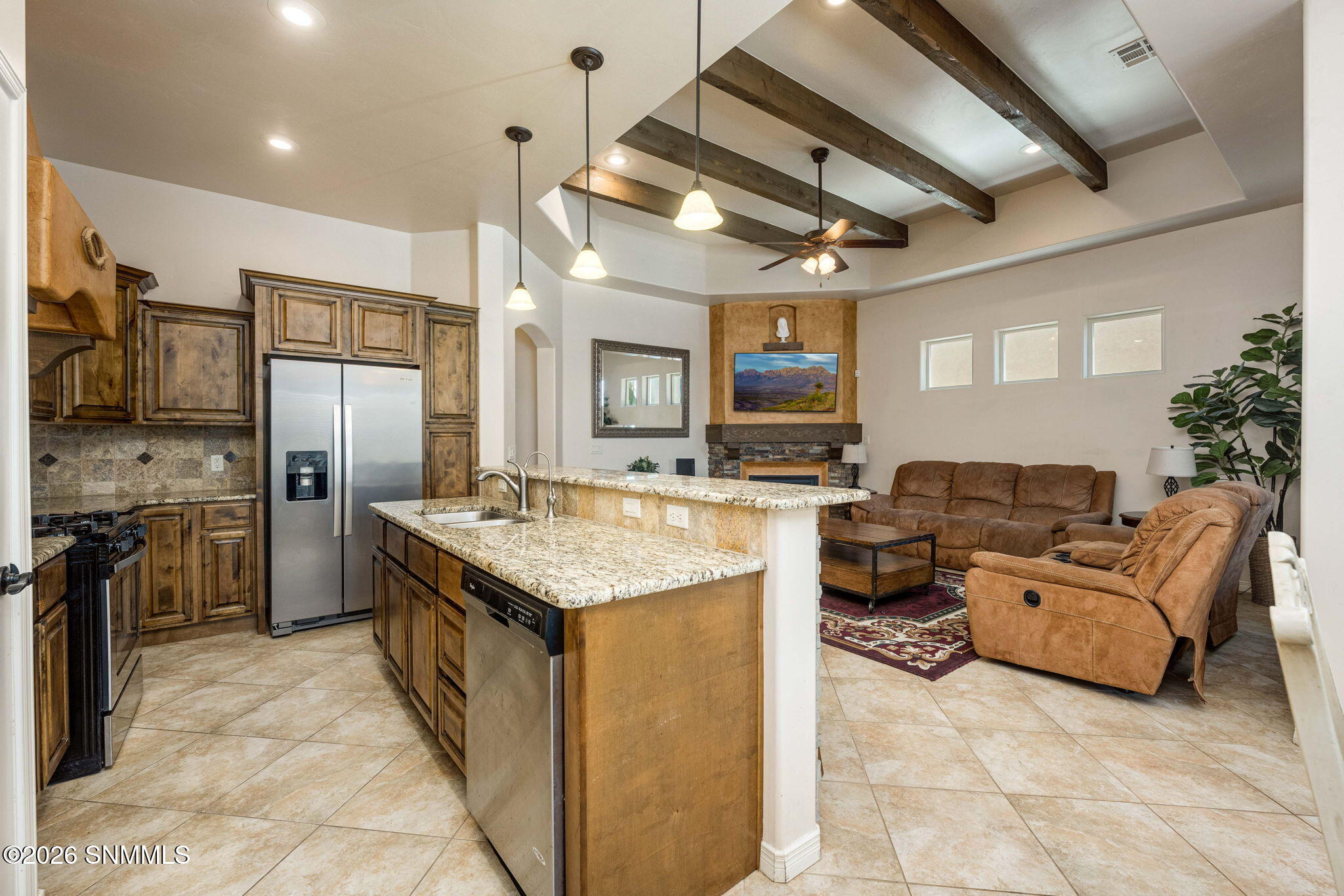 17-web-or-mls-Snappin Homes (MonteSombra