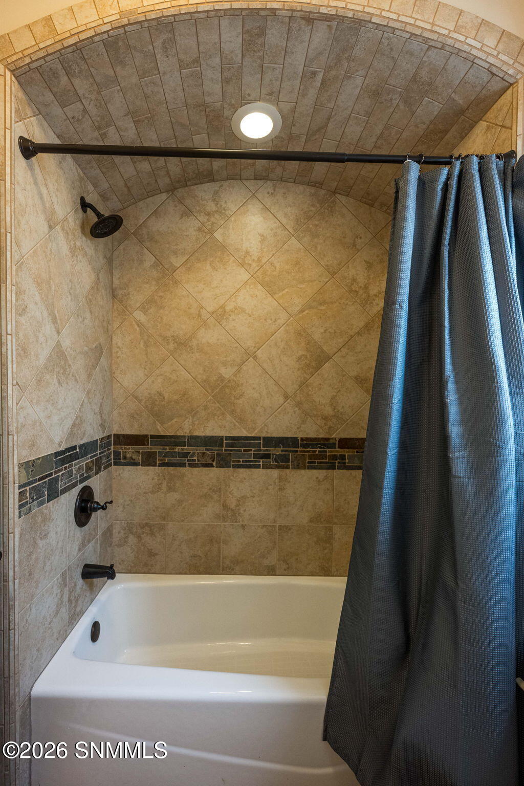 31-web-or-mls-Snappin Homes (MonteSombra