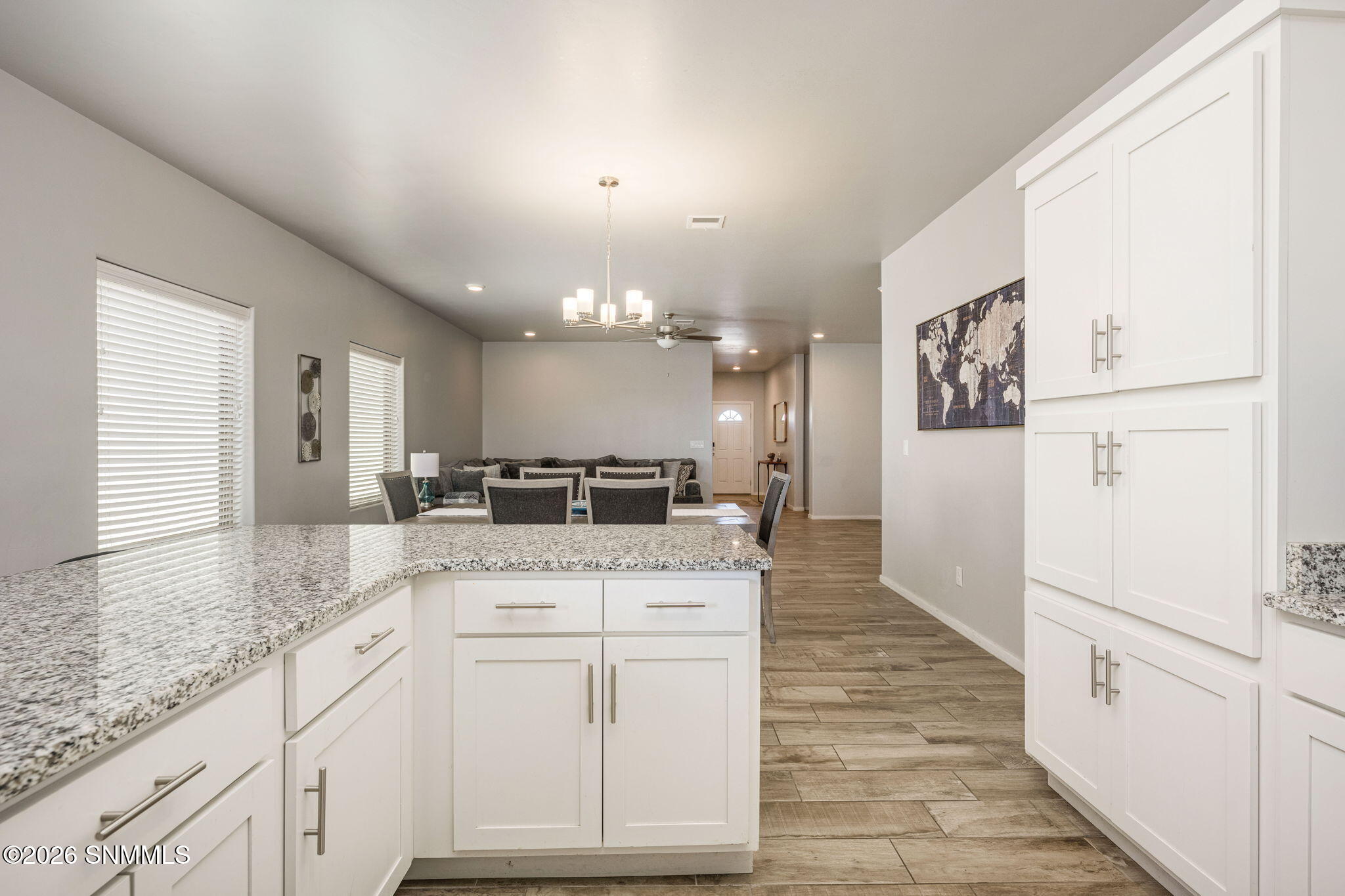 14-web-or-mls-Snappin Homes (Caspian3966