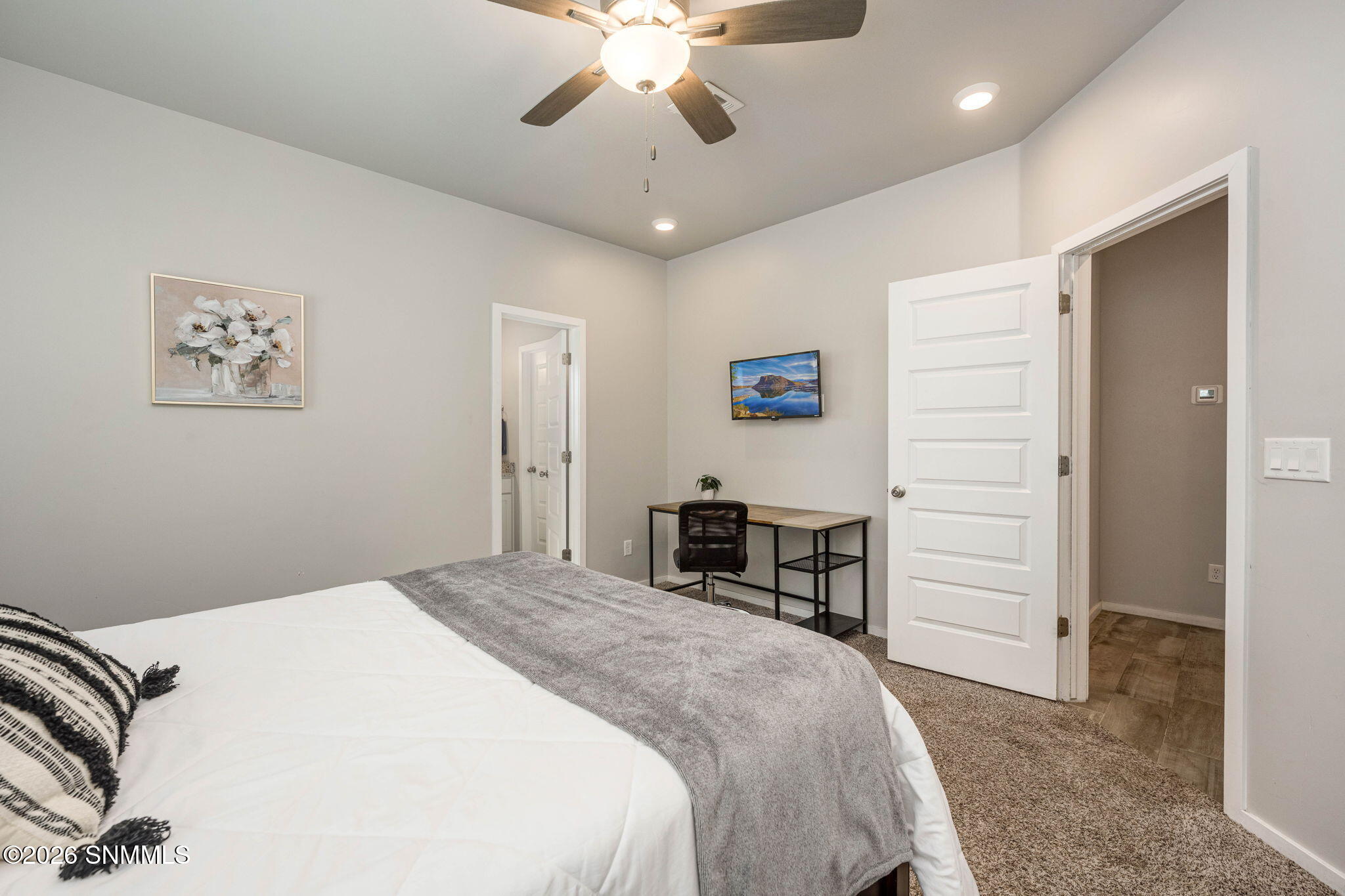 18-web-or-mls-Snappin Homes (Caspian3966