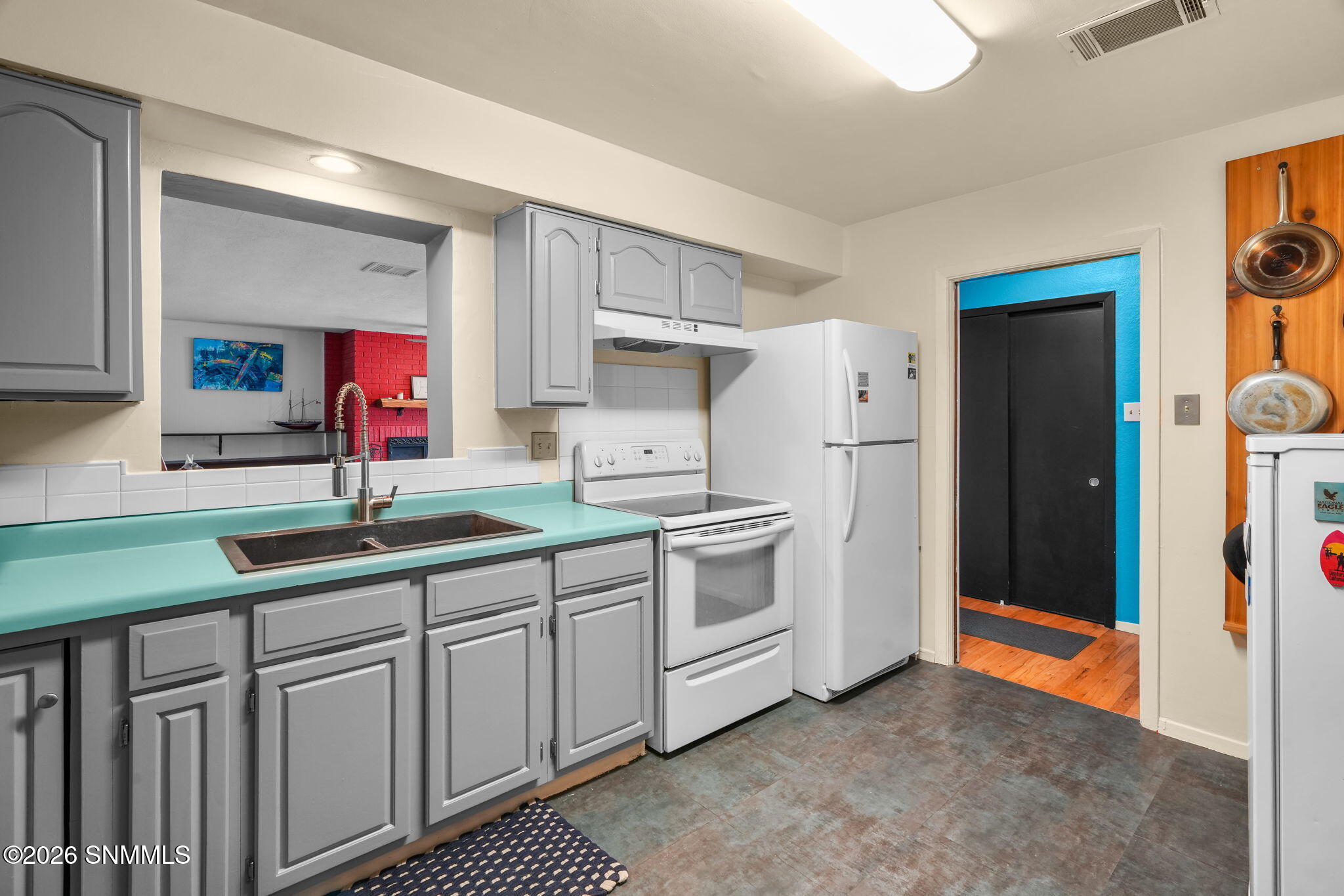 530 Linda Vista Rd-12