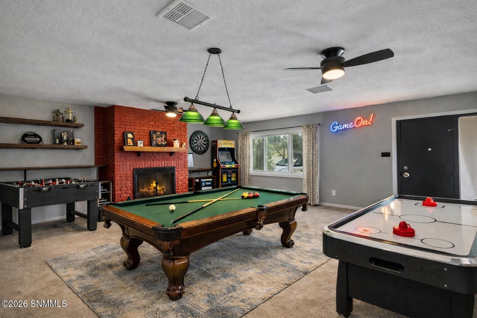 stagedDenGameRoom_lindaVista