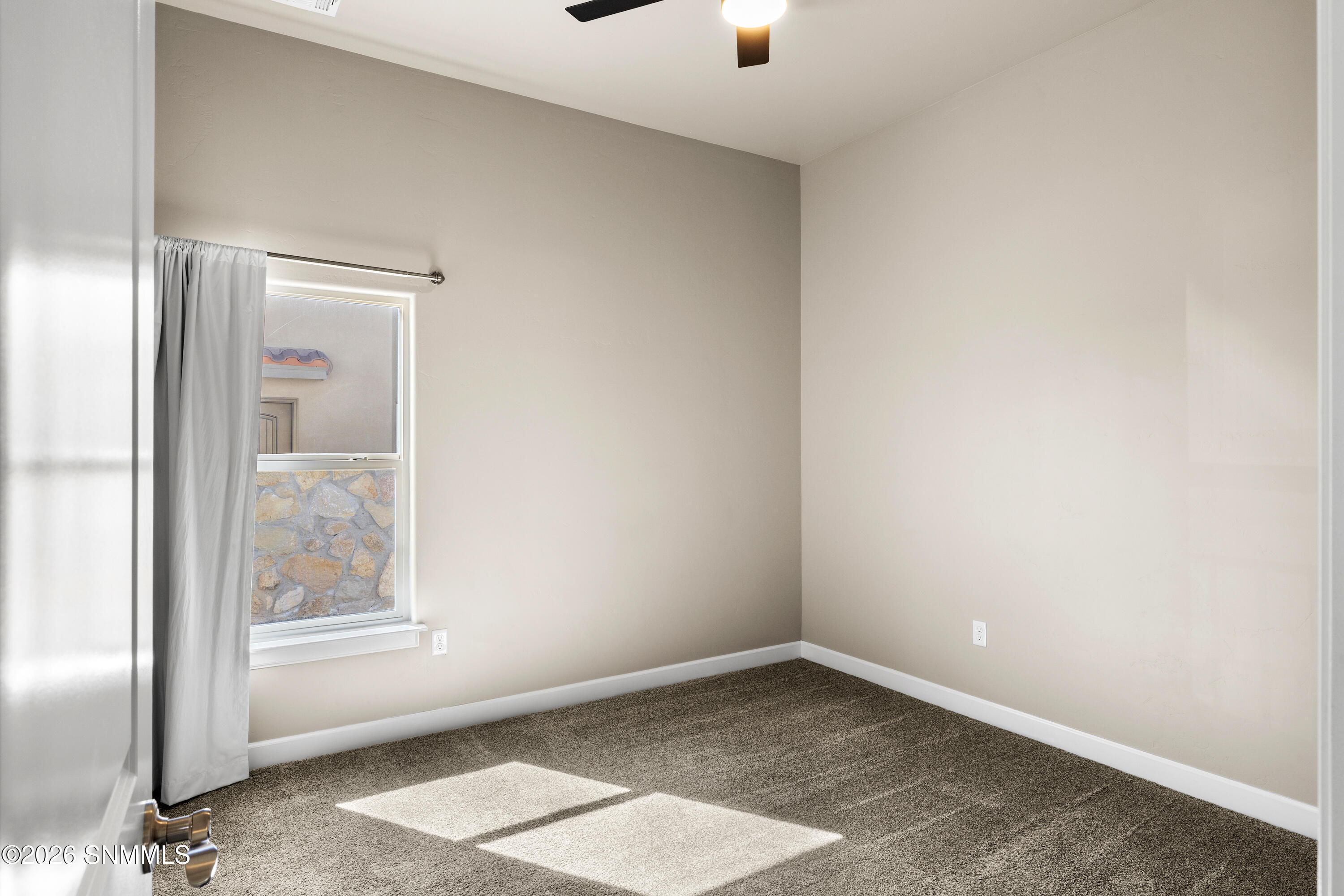 6059-Atlas-MLS-Camera-Guy-24