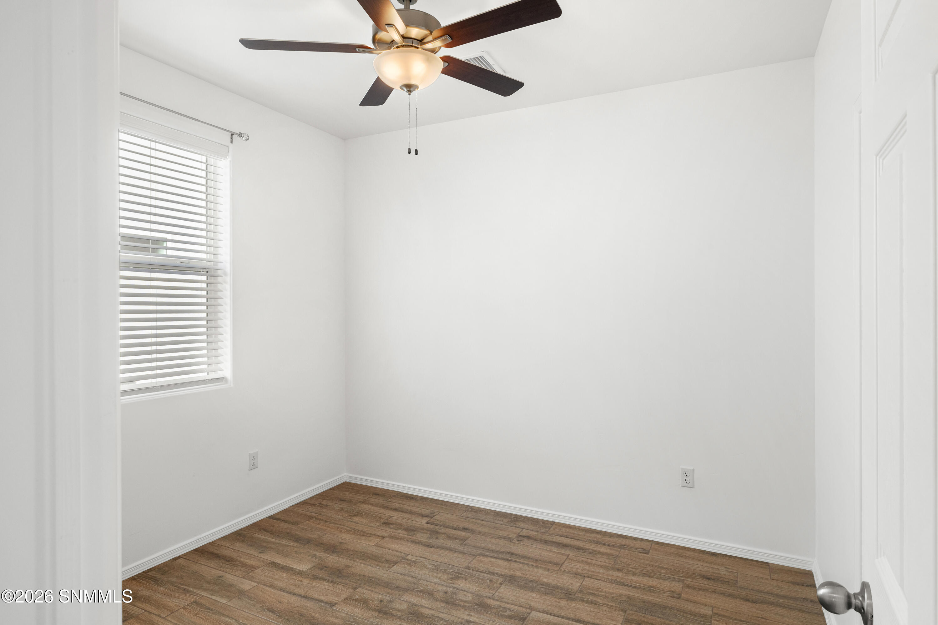 6139-Montgomery-MLS-Camera-Guy-11