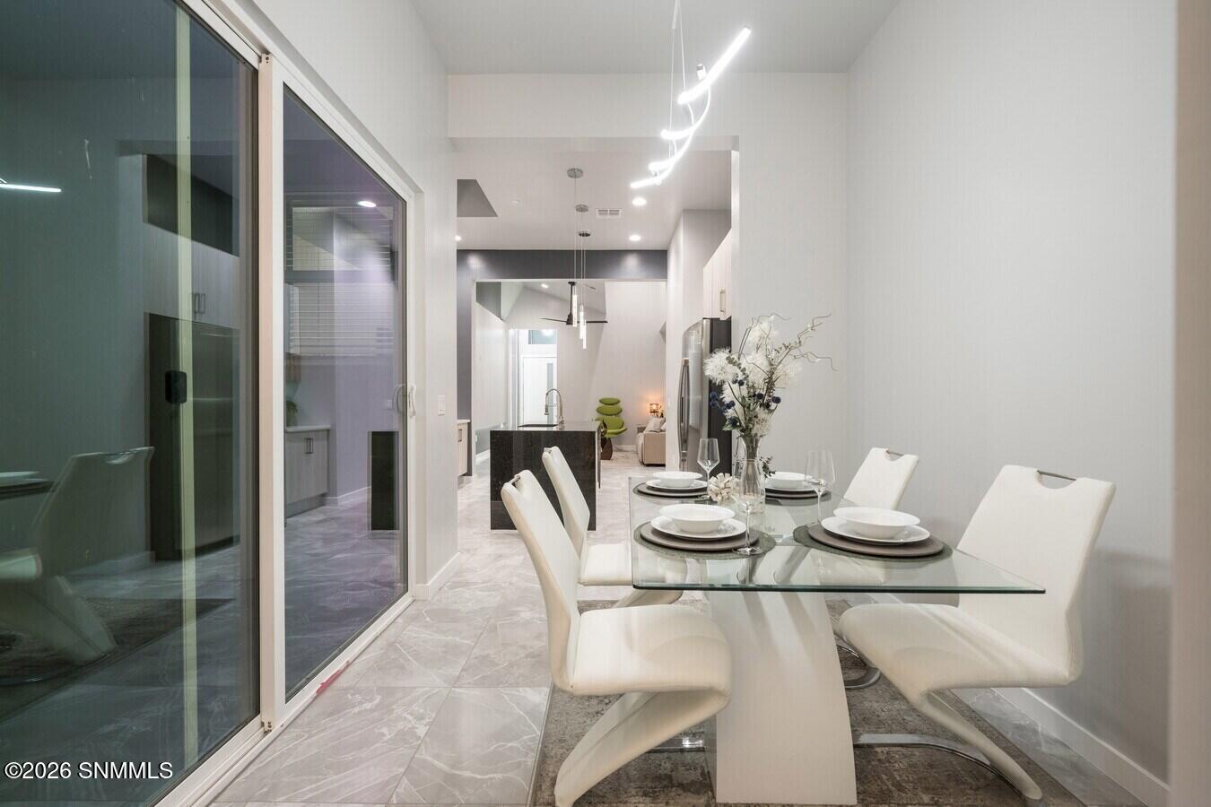 10 - 4358 Capistrano Ave, Unit D