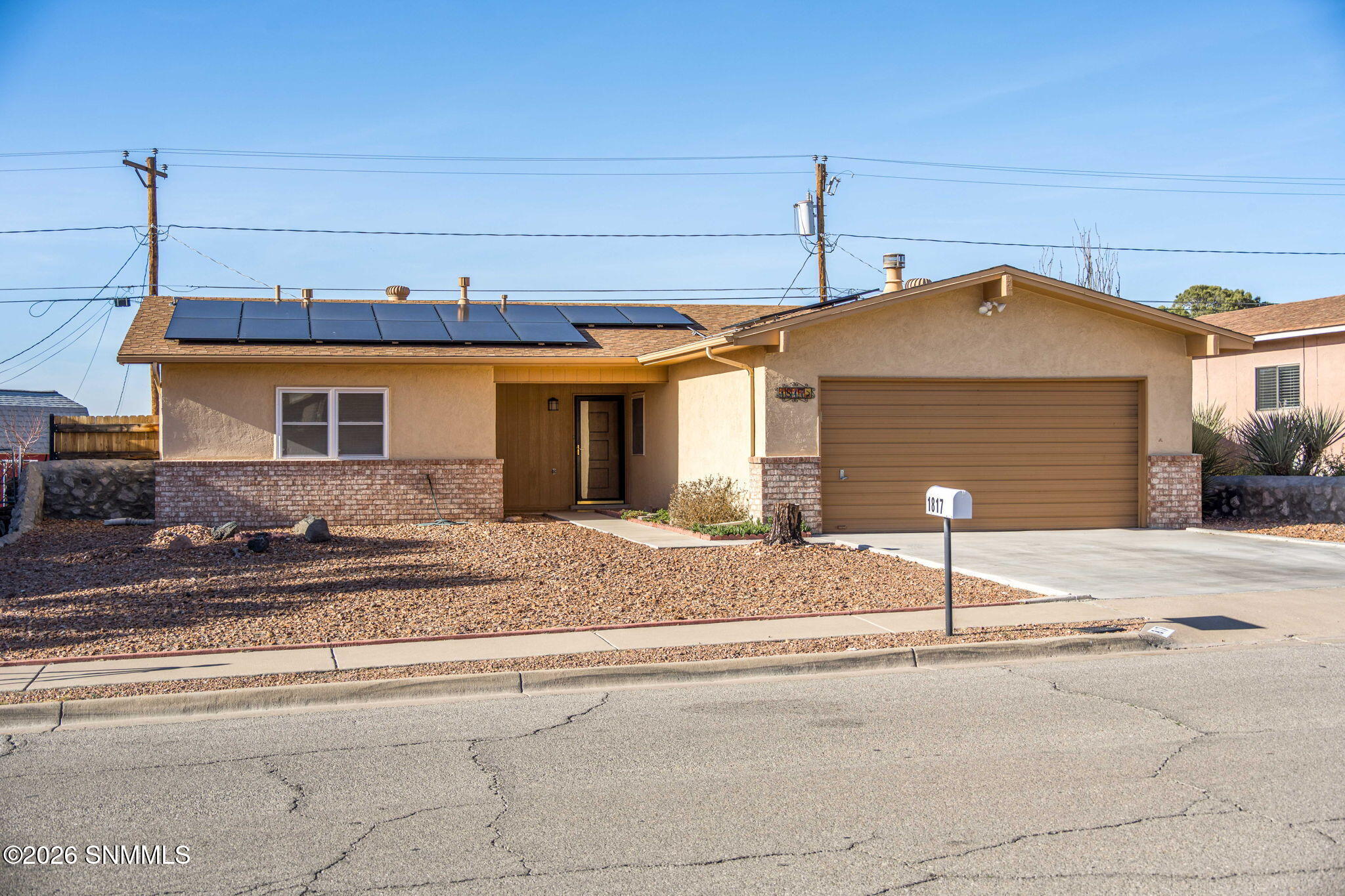 1-web-or-mls-Snappin Homes (Defiance1817