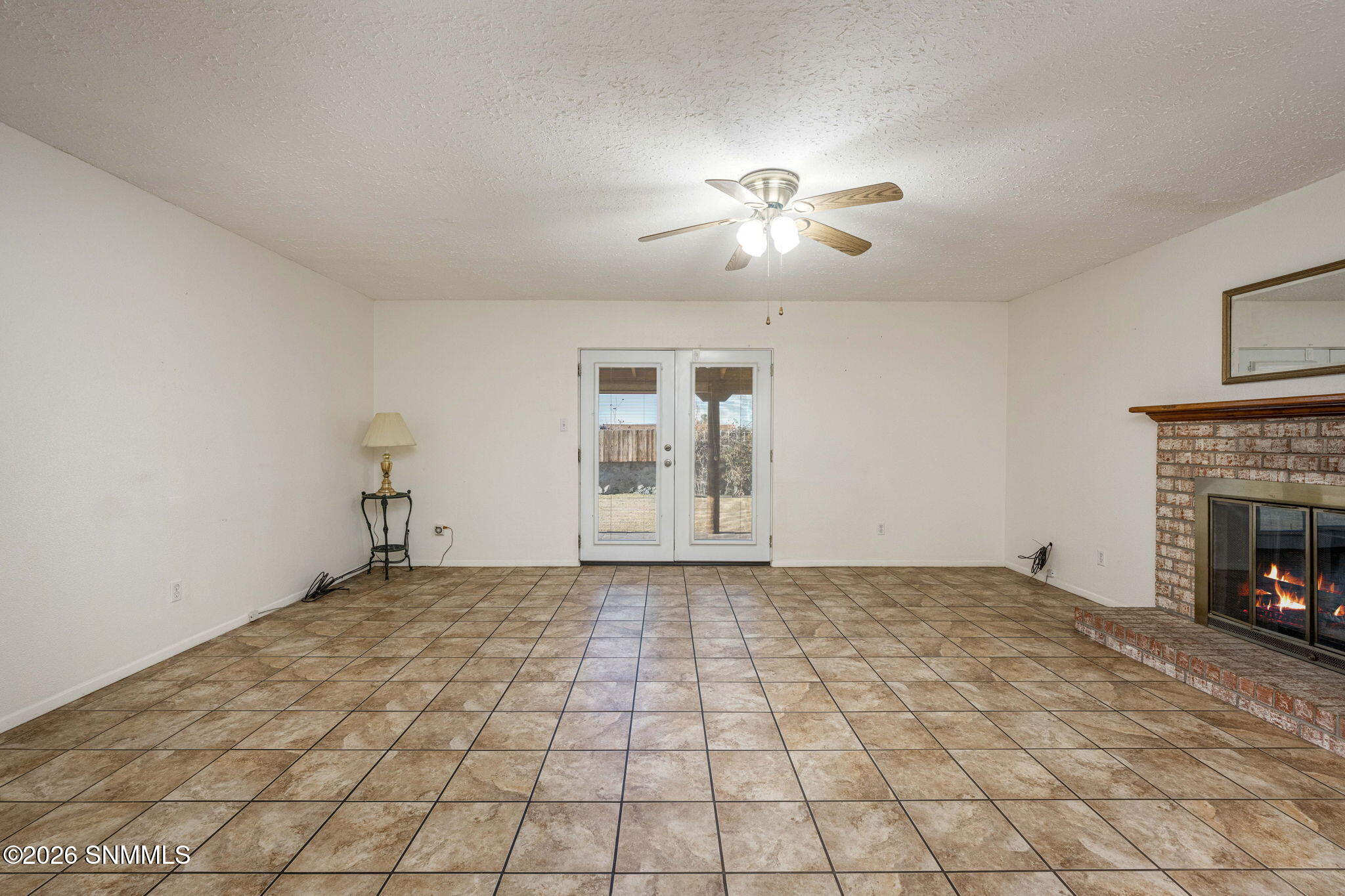 8-web-or-mls-Snappin Homes (Defiance1817