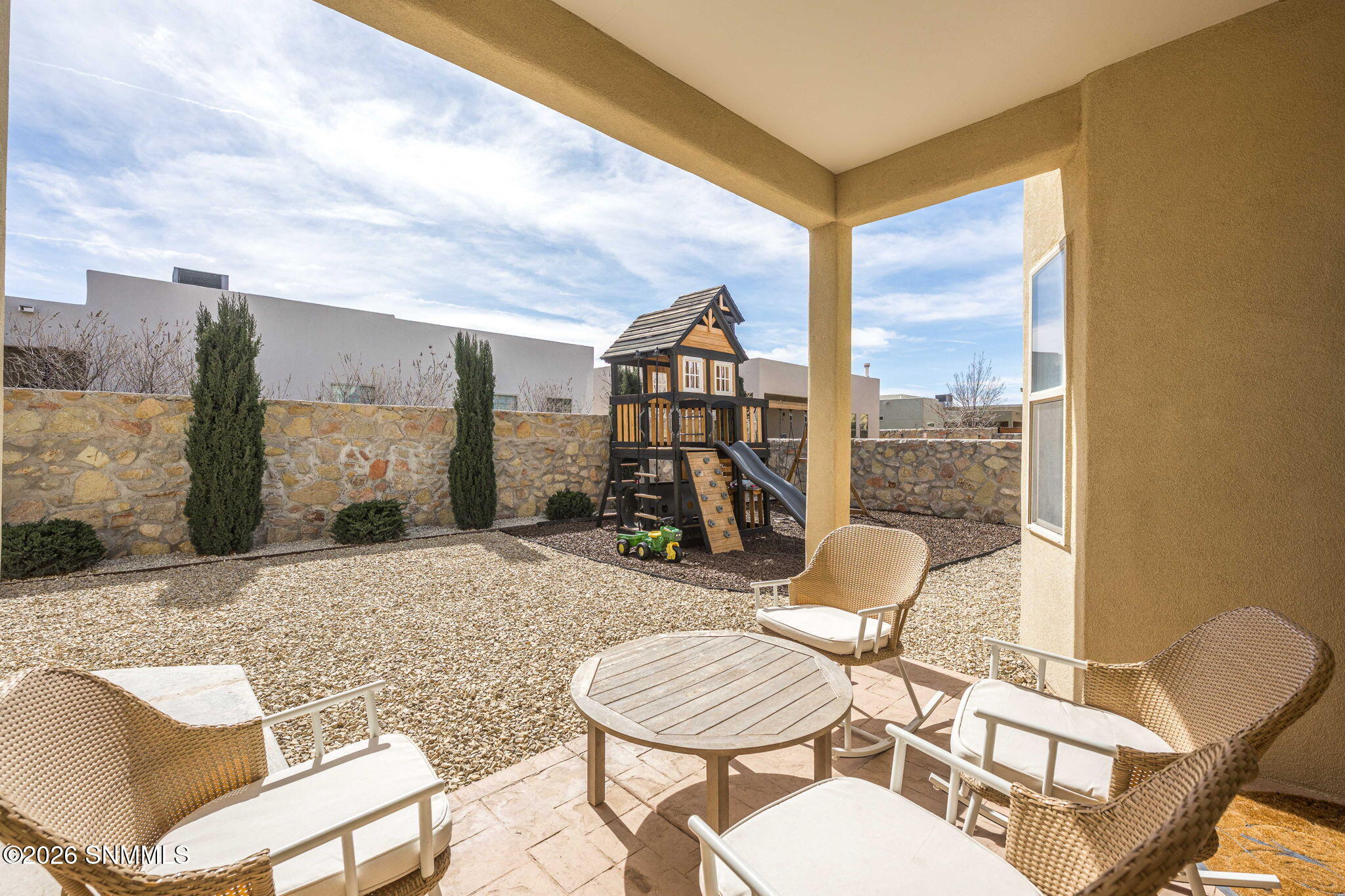 33-web-or-mls-Snappin Homes (SantaMinerv