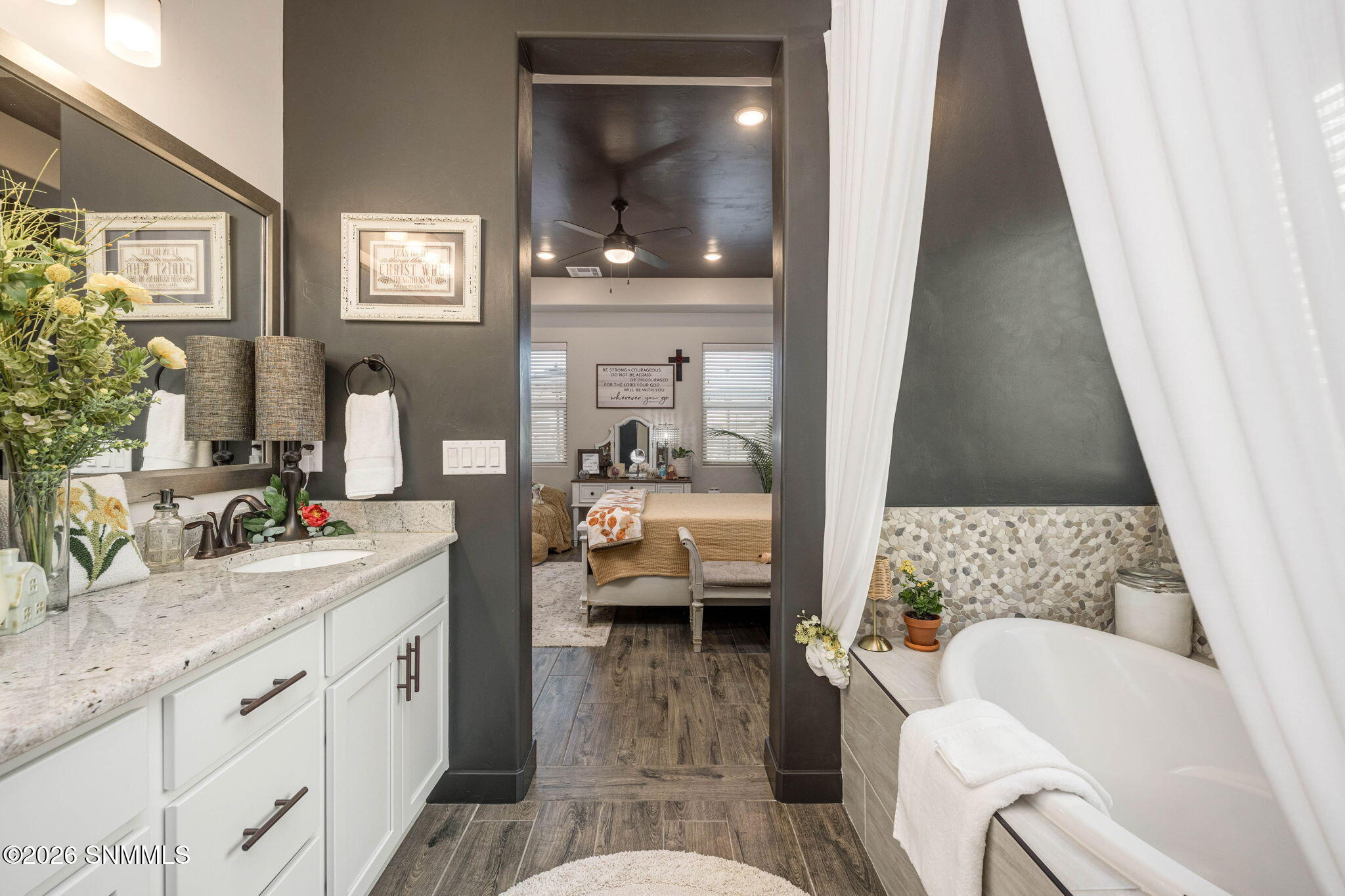 25-web-or-mls-Snappin Homes (Bayberry622