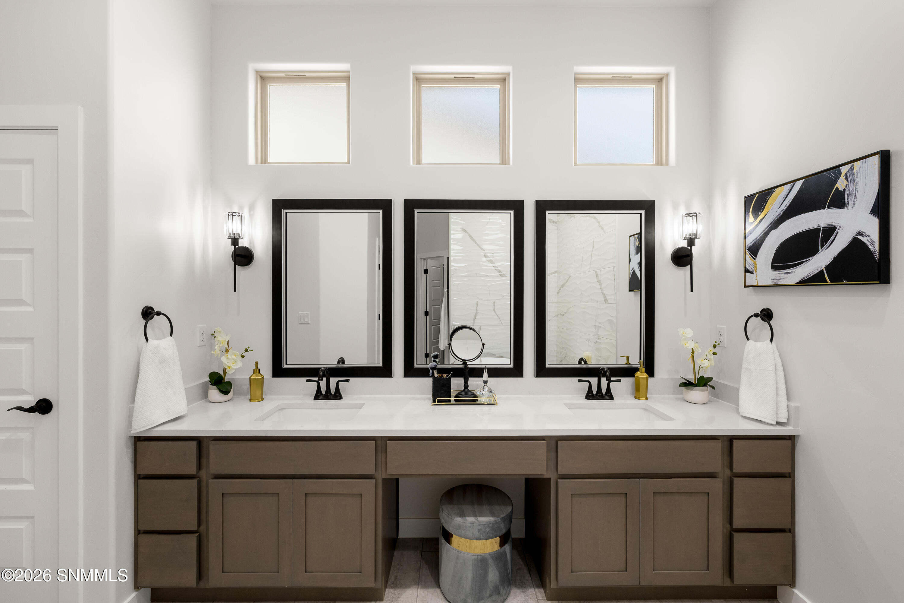 3901-Heartland-Loop-MLS-Camera-Guy-30