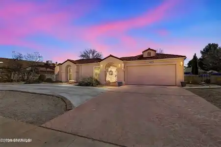 3056 Spitz Street, Las Cruces, New Mexico 88005, 4 Bedrooms Bedrooms, ,2 BathroomsBathrooms,Residential,For Sale,Spitz,2600616