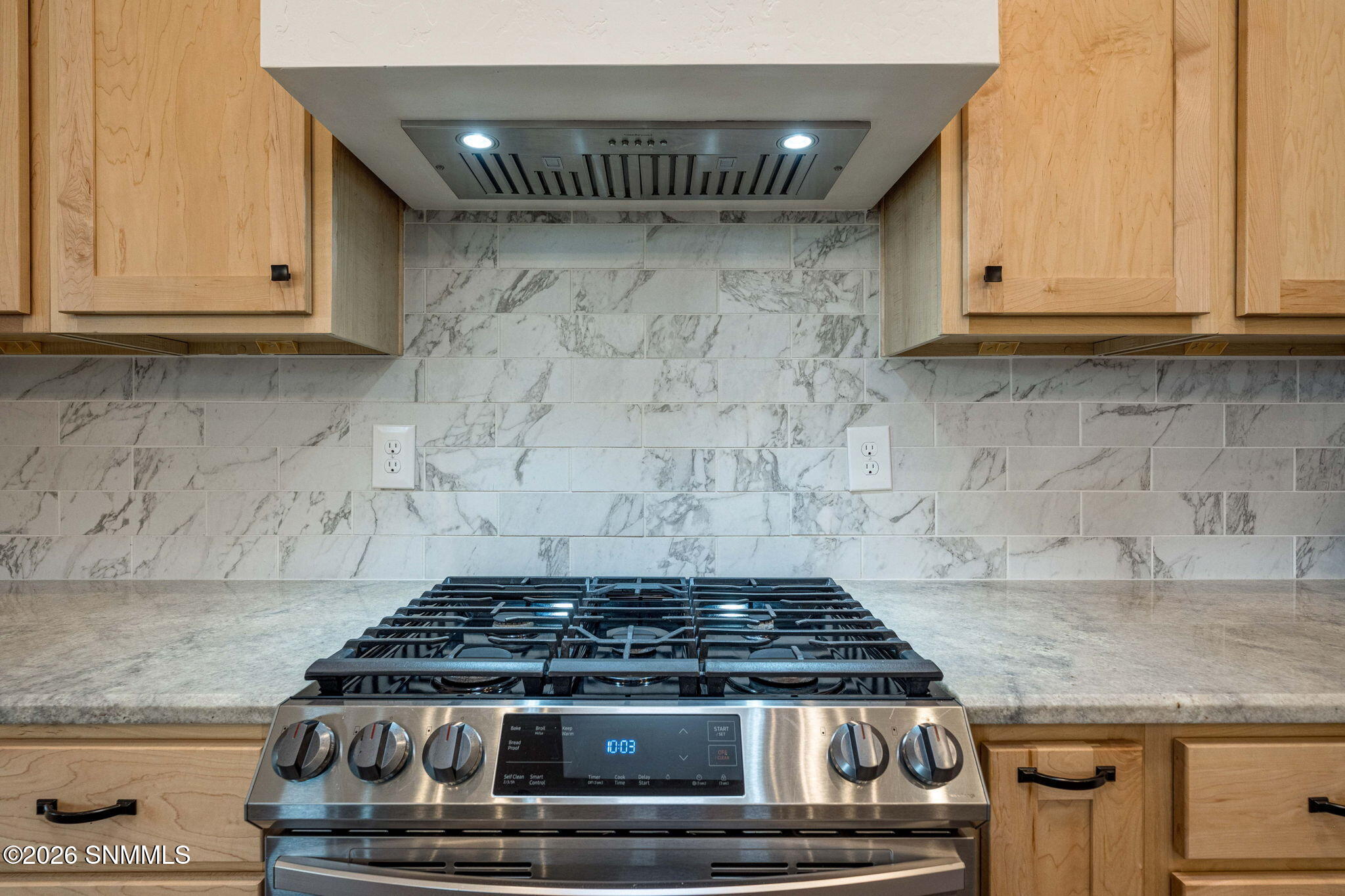 15-web-or-mls-Snappin Homes (Arosa6041)-