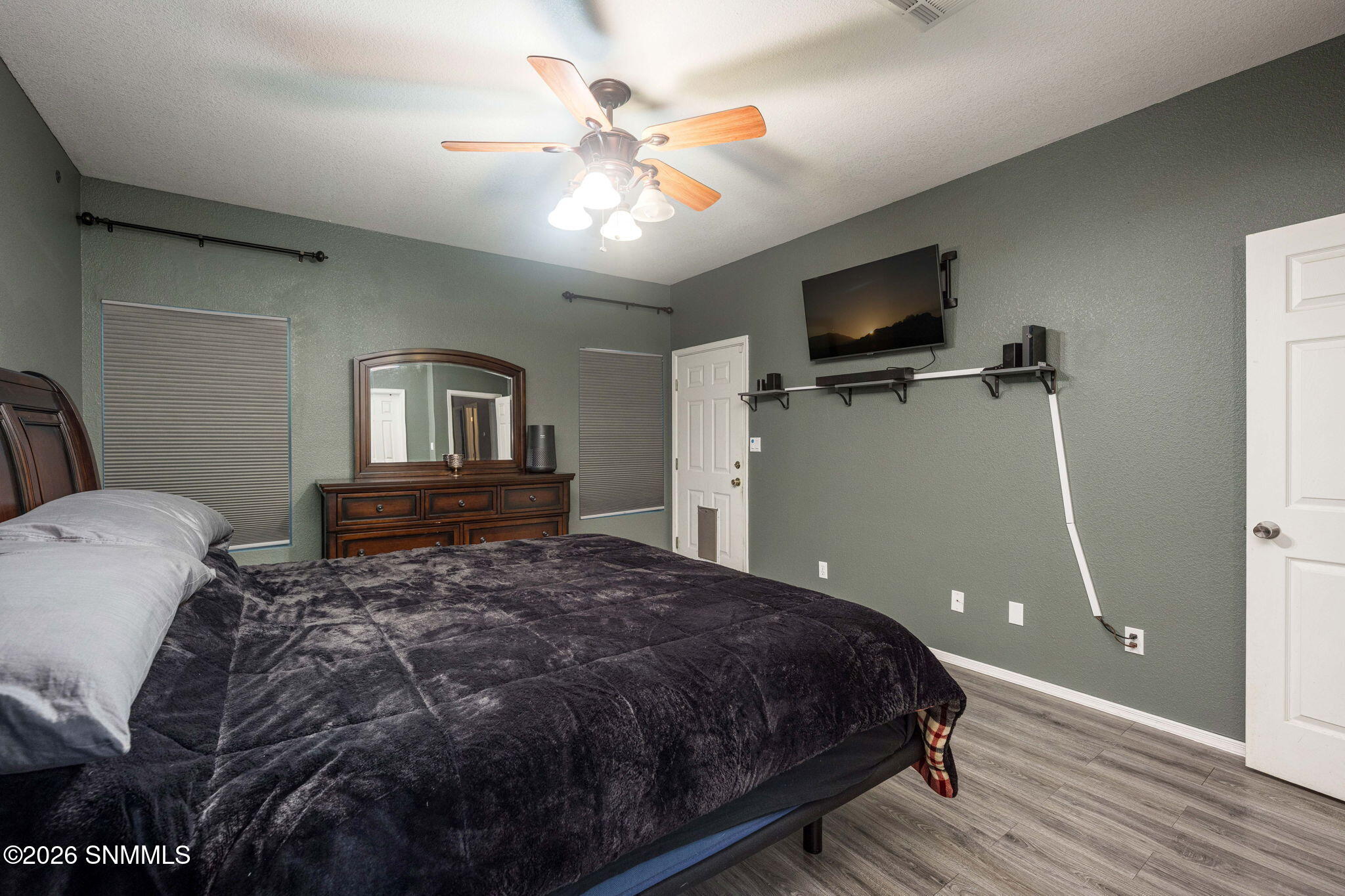 18-web-or-mls-Snappin Homes (Espina1261)