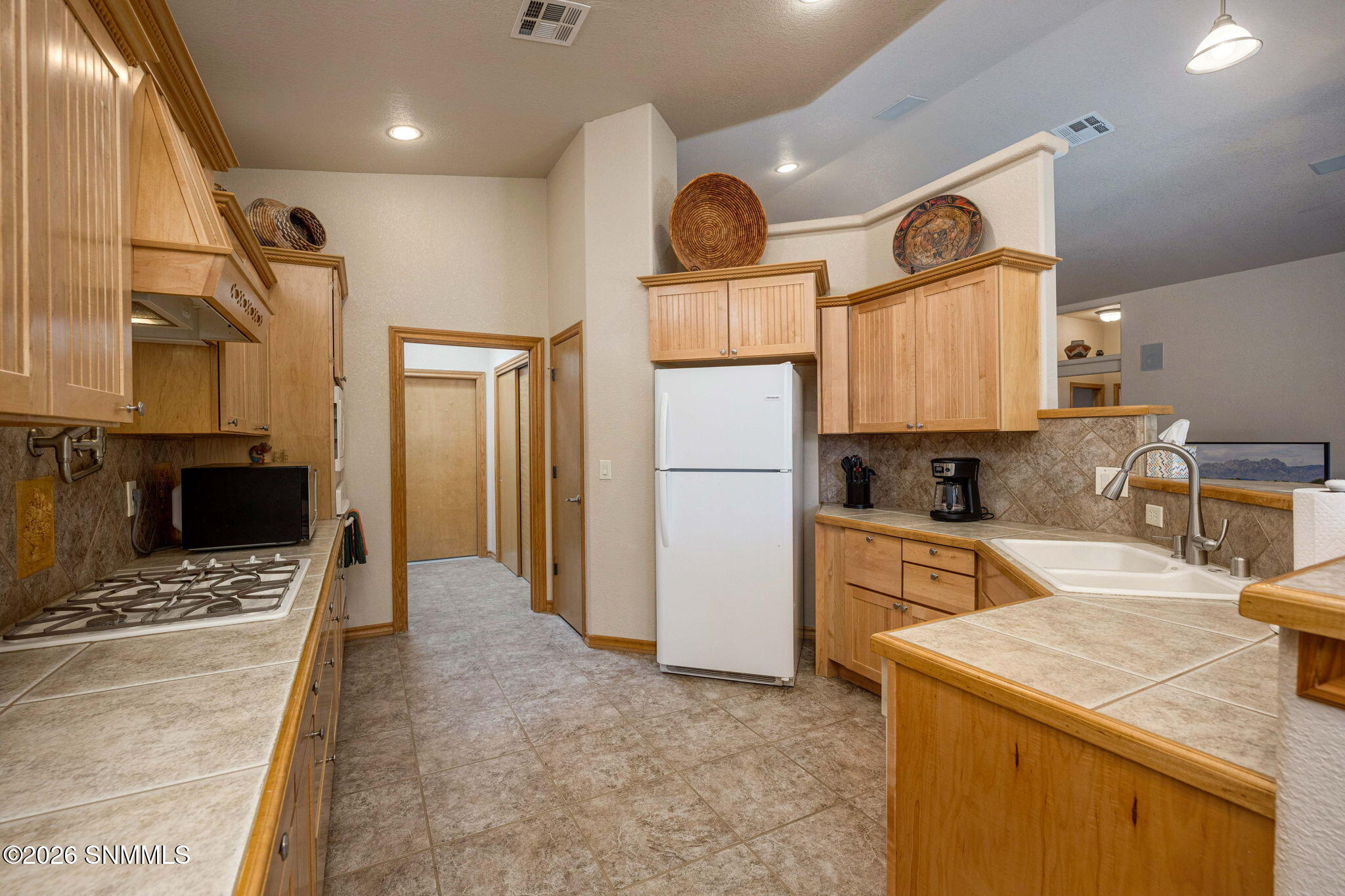 15-web-or-mls-Snappin Homes (PepperPost4