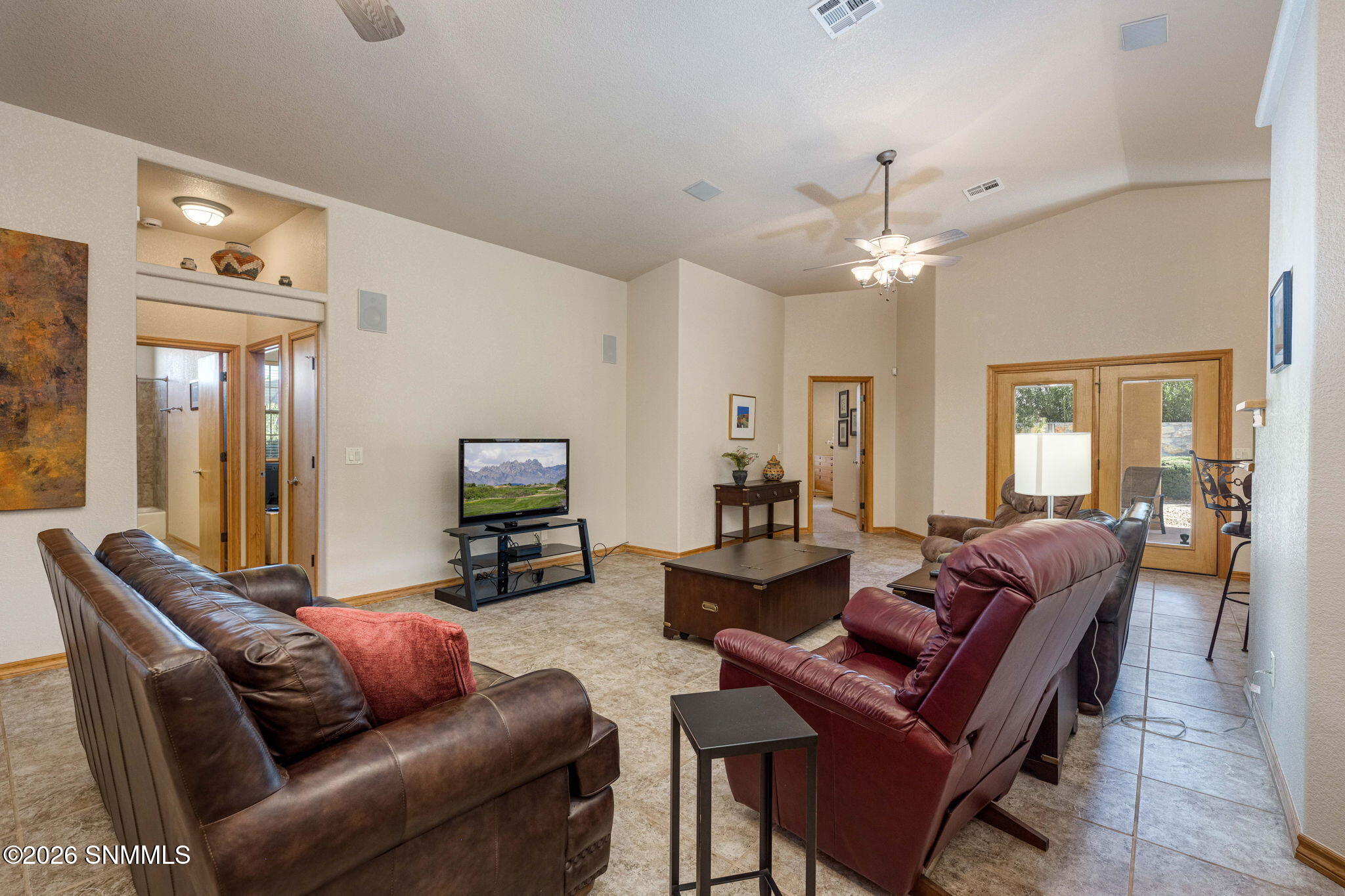 8-web-or-mls-Snappin Homes (PepperPost41