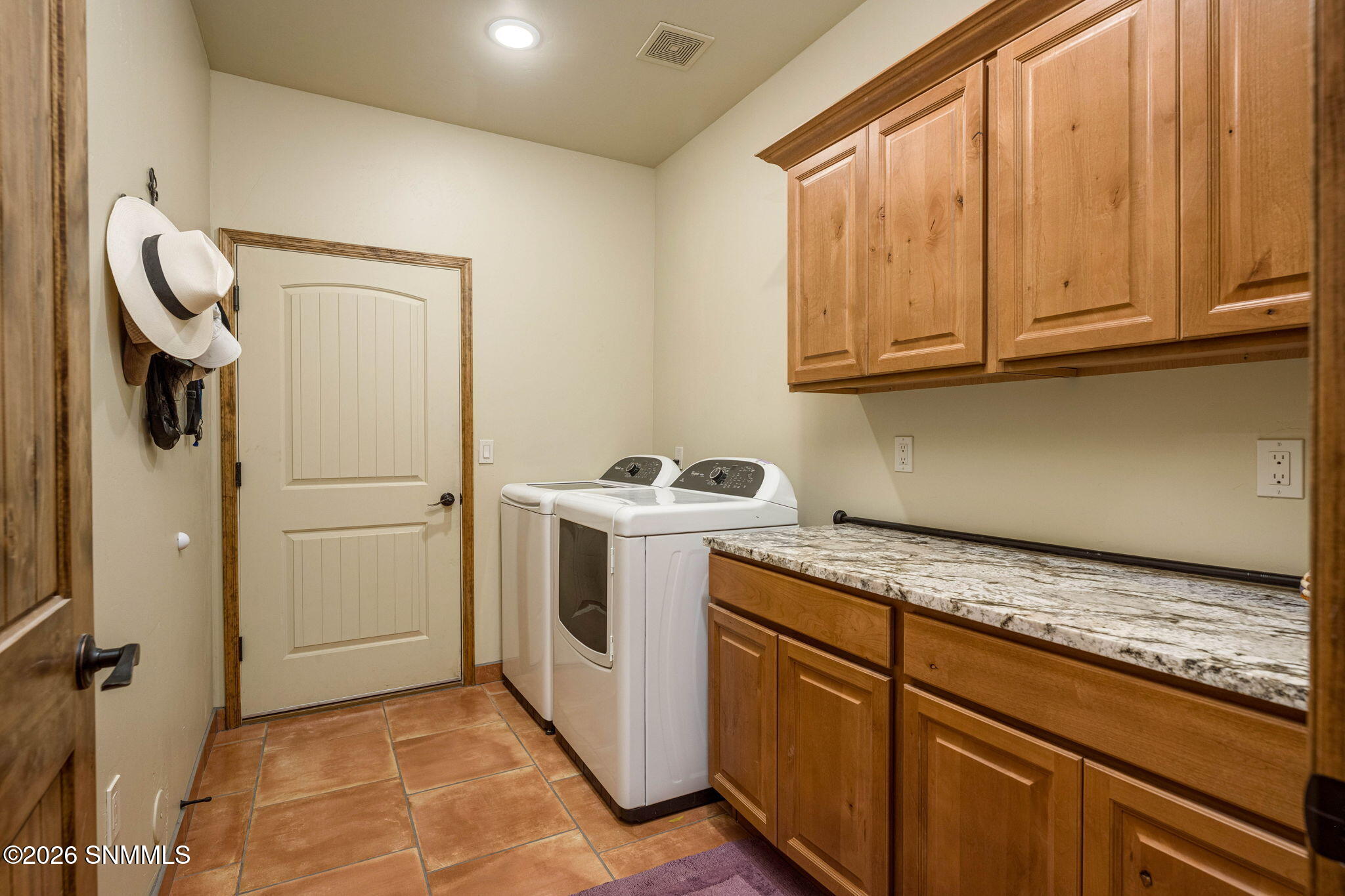 33-web-or-mls-Snappin Homes (Wildwind300