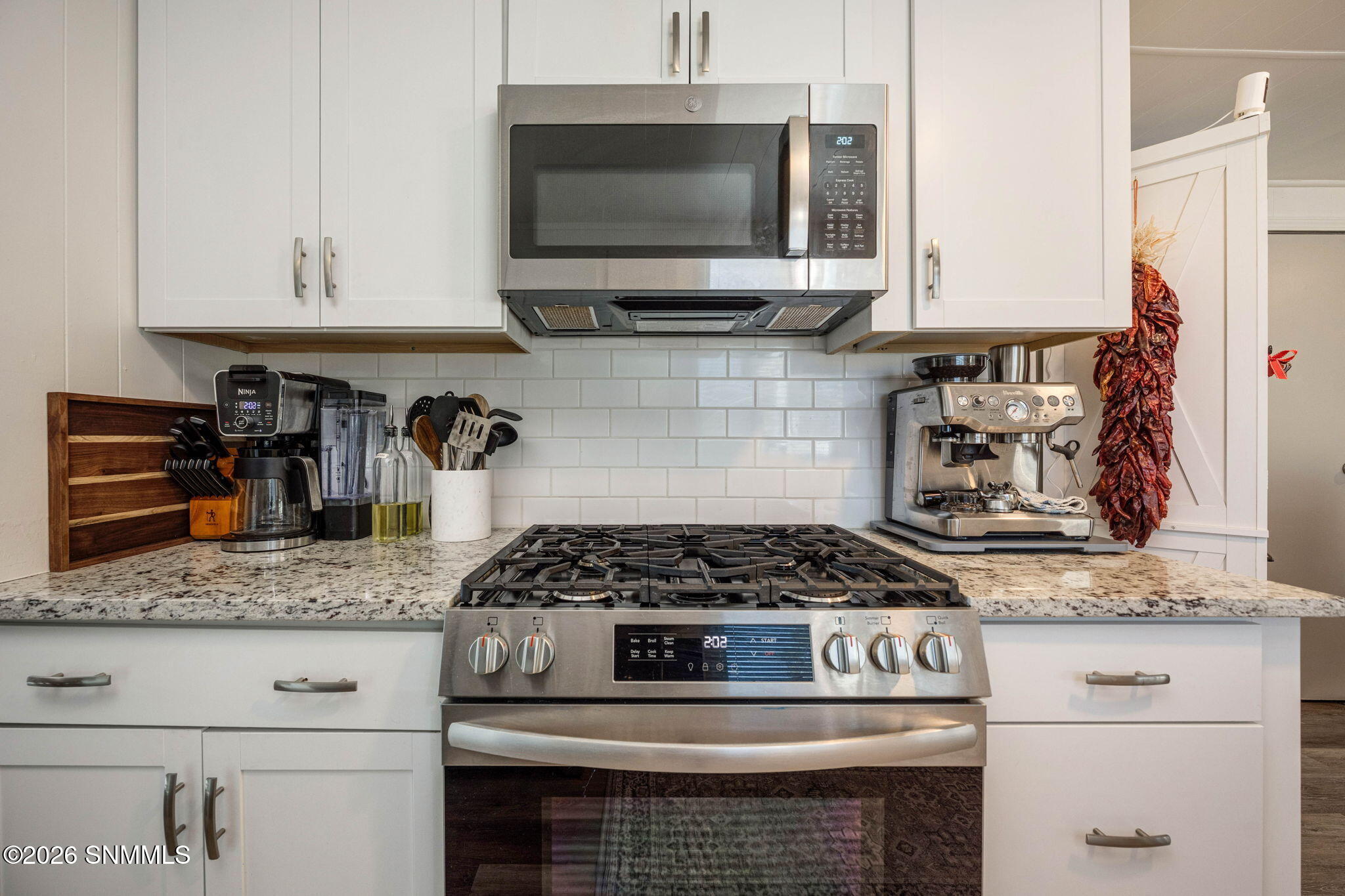 12-web-or-mls-Snappin Homes (MacArthur67