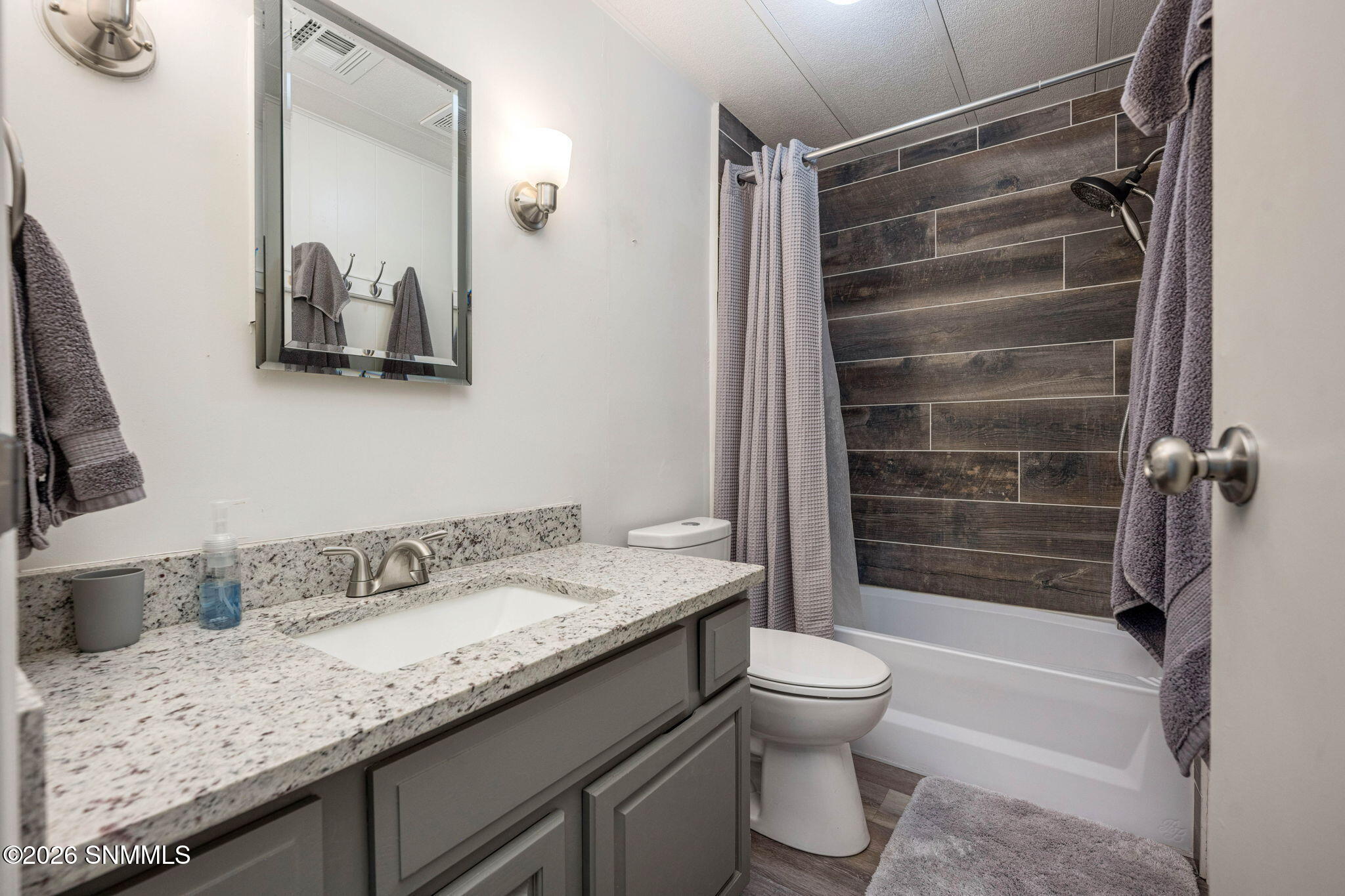 22-web-or-mls-Snappin Homes (MacArthur67