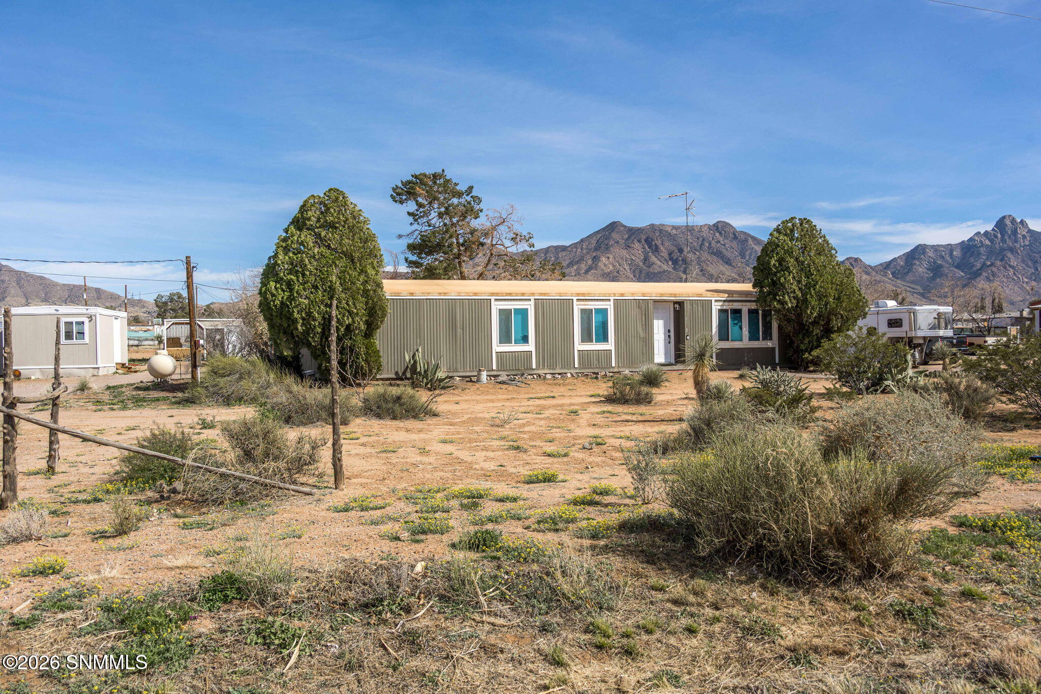 48-web-or-mls-Snappin Homes (MacArthur67