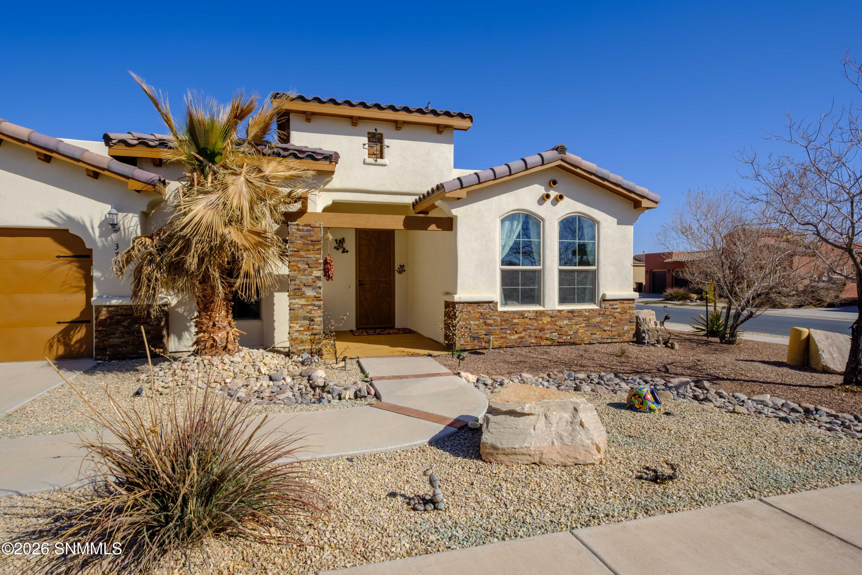 3703 Santa Cecilia-8