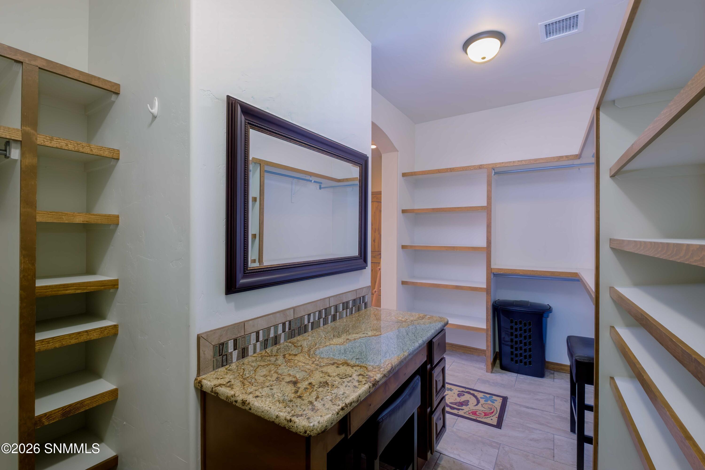 3703 Santa Cecilia-23