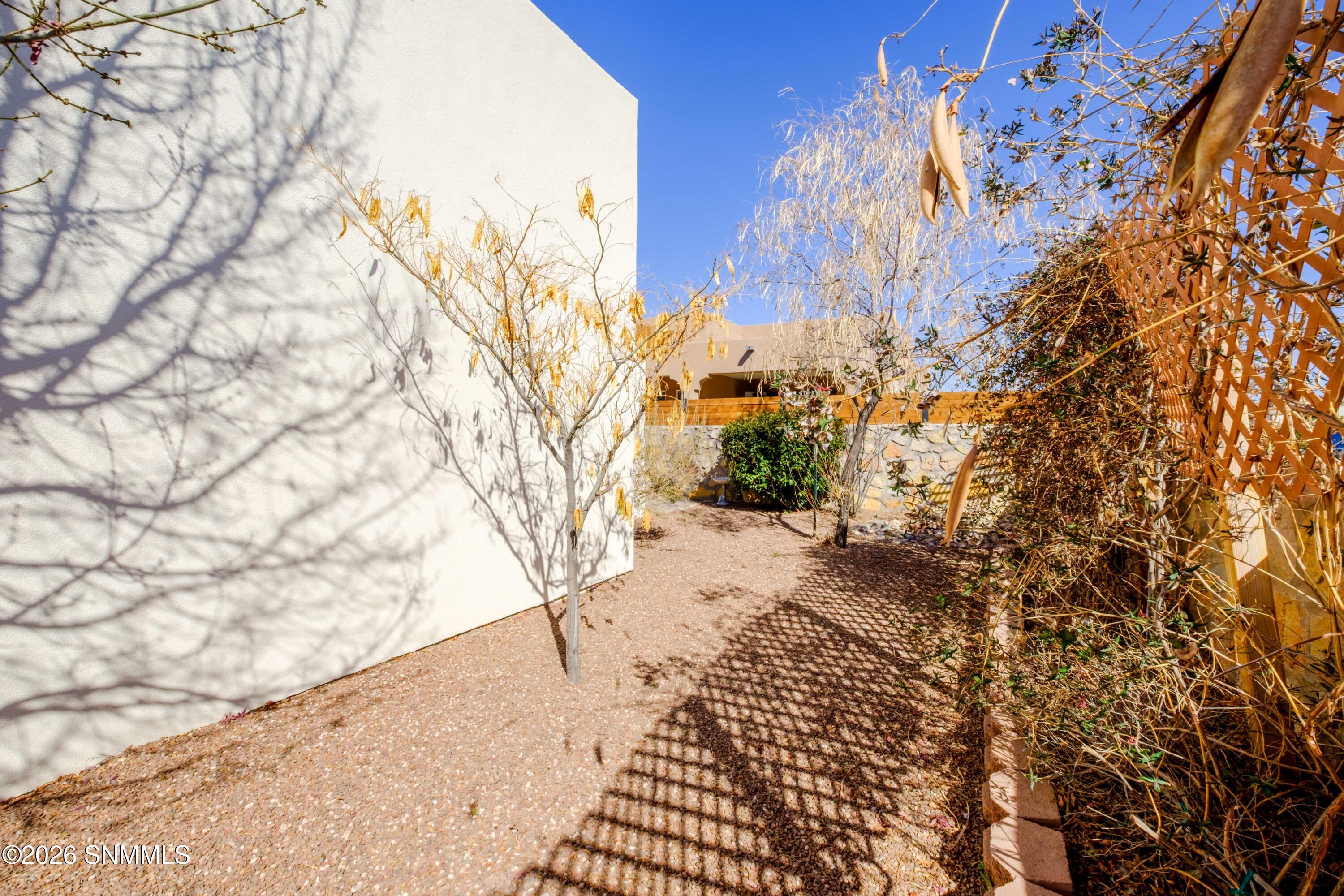 3703 Santa Cecilia-34