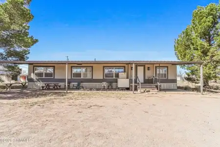 5740 Stern Drive, Las Cruces, New Mexico 88001, 3 Bedrooms Bedrooms, ,1.5 BathroomsBathrooms,Residential,For Sale,Stern,2600631