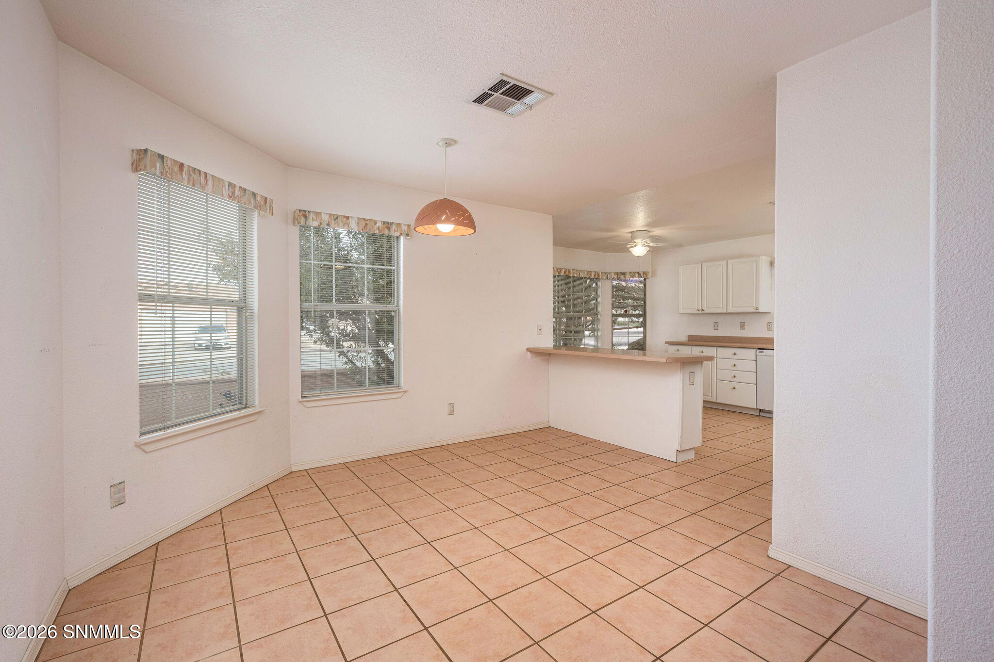 11-web-or-mls-Snappin Homes (LaPlata1018