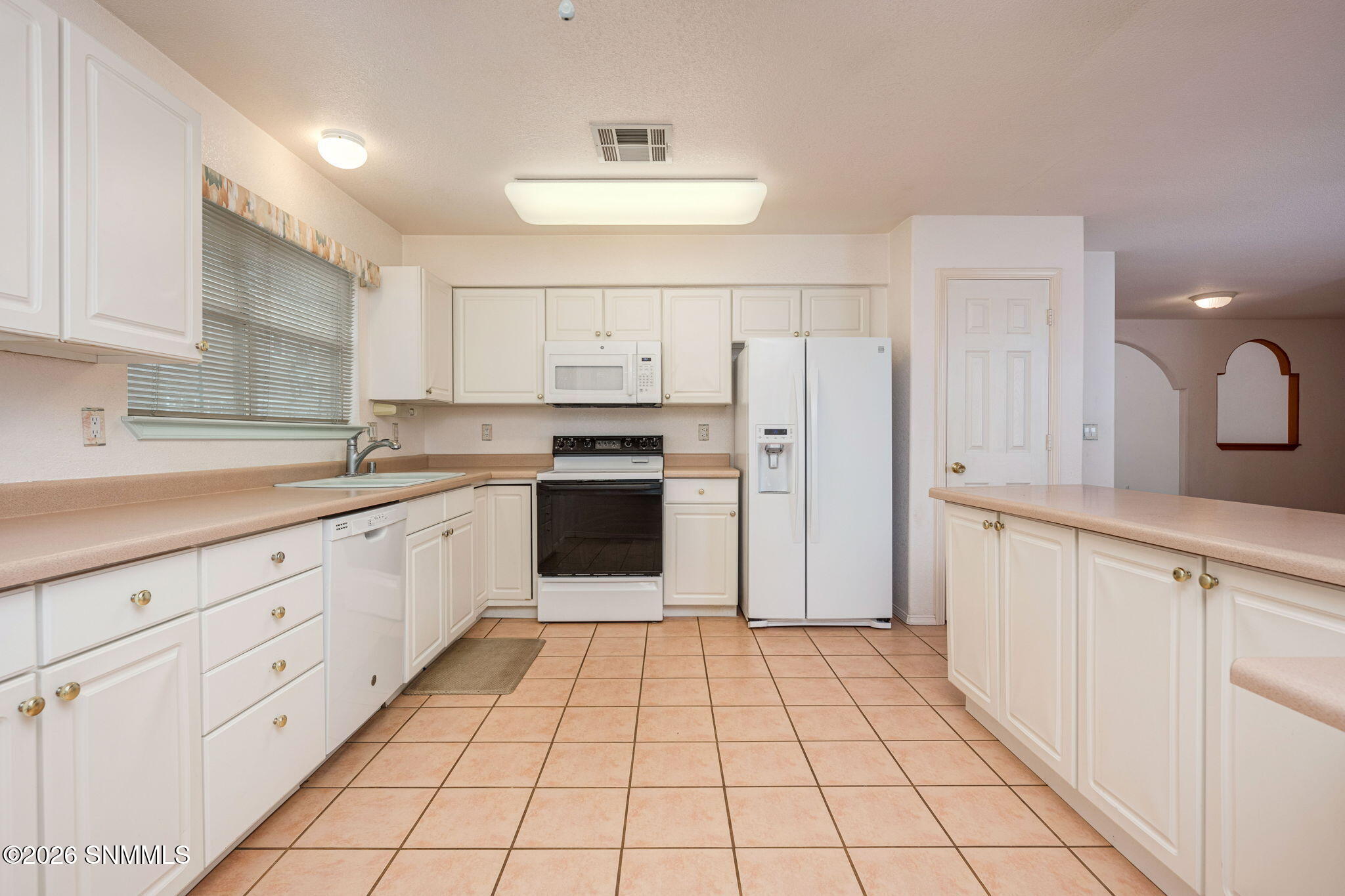 14-web-or-mls-Snappin Homes (LaPlata1018