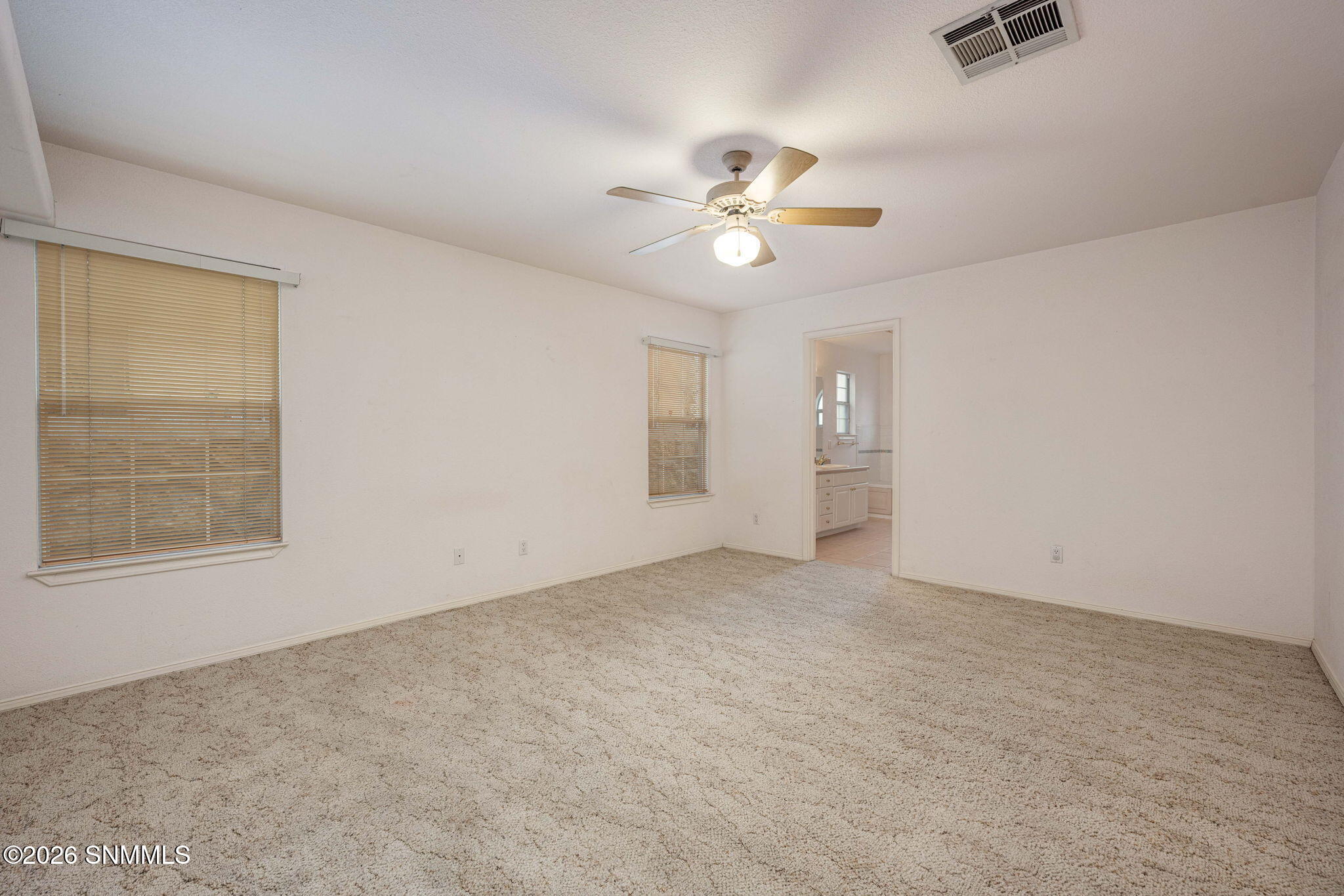 17-web-or-mls-Snappin Homes (LaPlata1018