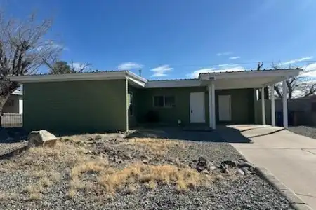 1310 Gardner Avenue, Las Cruces, New Mexico 88001, 3 Bedrooms Bedrooms, ,1.75 BathroomsBathrooms,Residential Lease,For Rent,Gardner,2600636