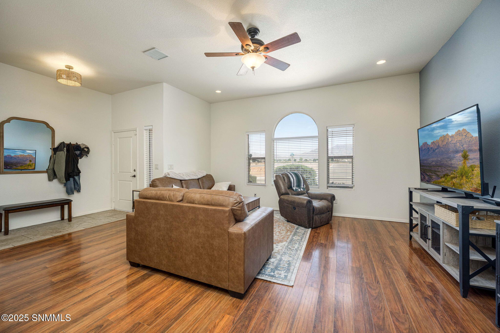 9-web-or-mls-Snappin Homes (Jalapeno5849