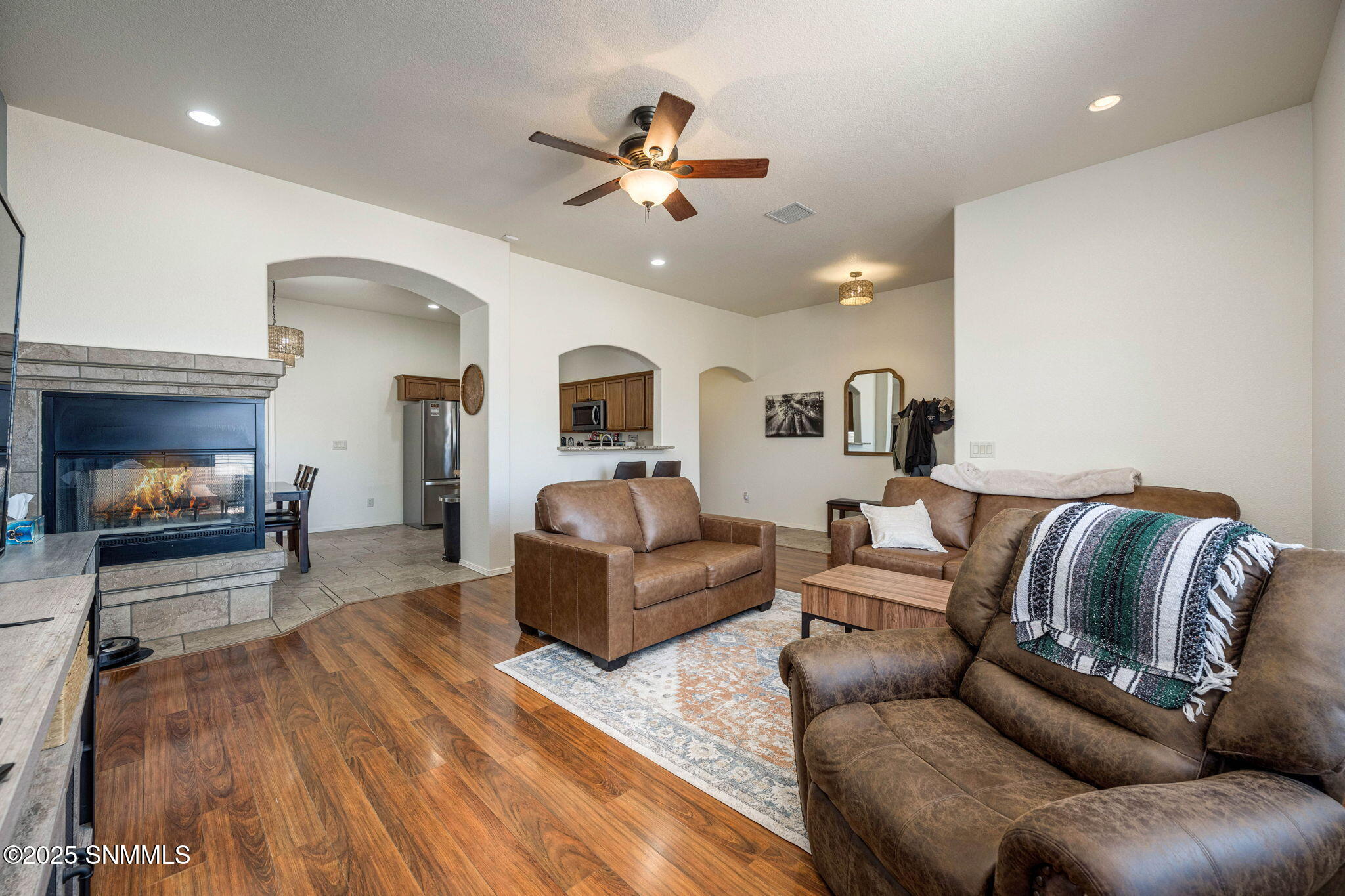 10-web-or-mls-Snappin Homes (Jalapeno584